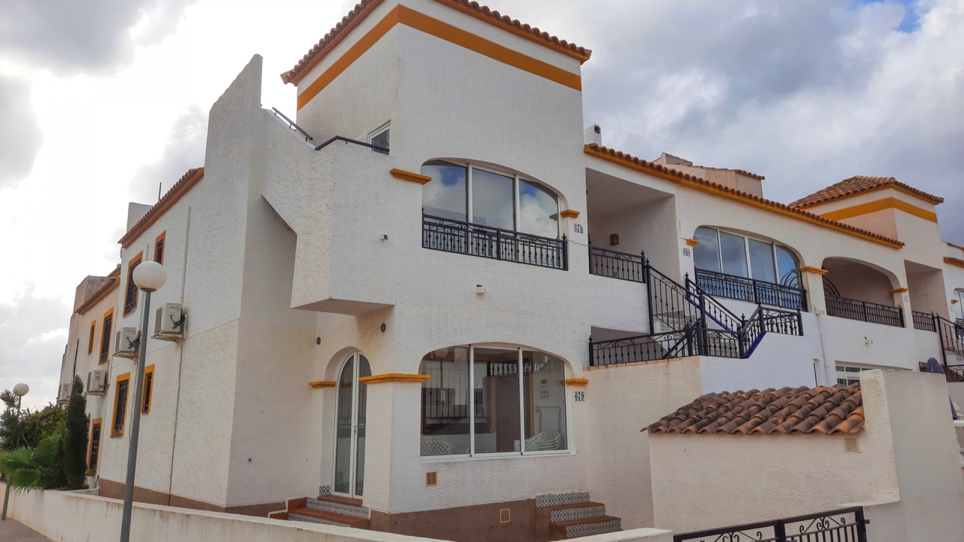 Resale - Apartment - Los Montesinos - entre naranjos