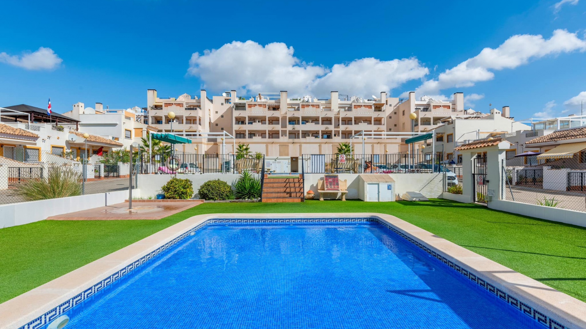 Resale - Apartment - Los Montesinos - laguna green