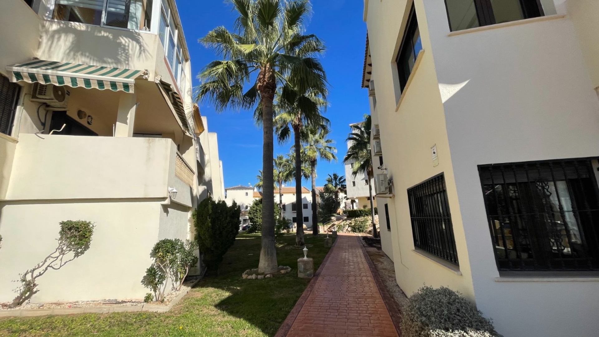 Resale - Apartment - Orihuela Costa - Las Ramblas