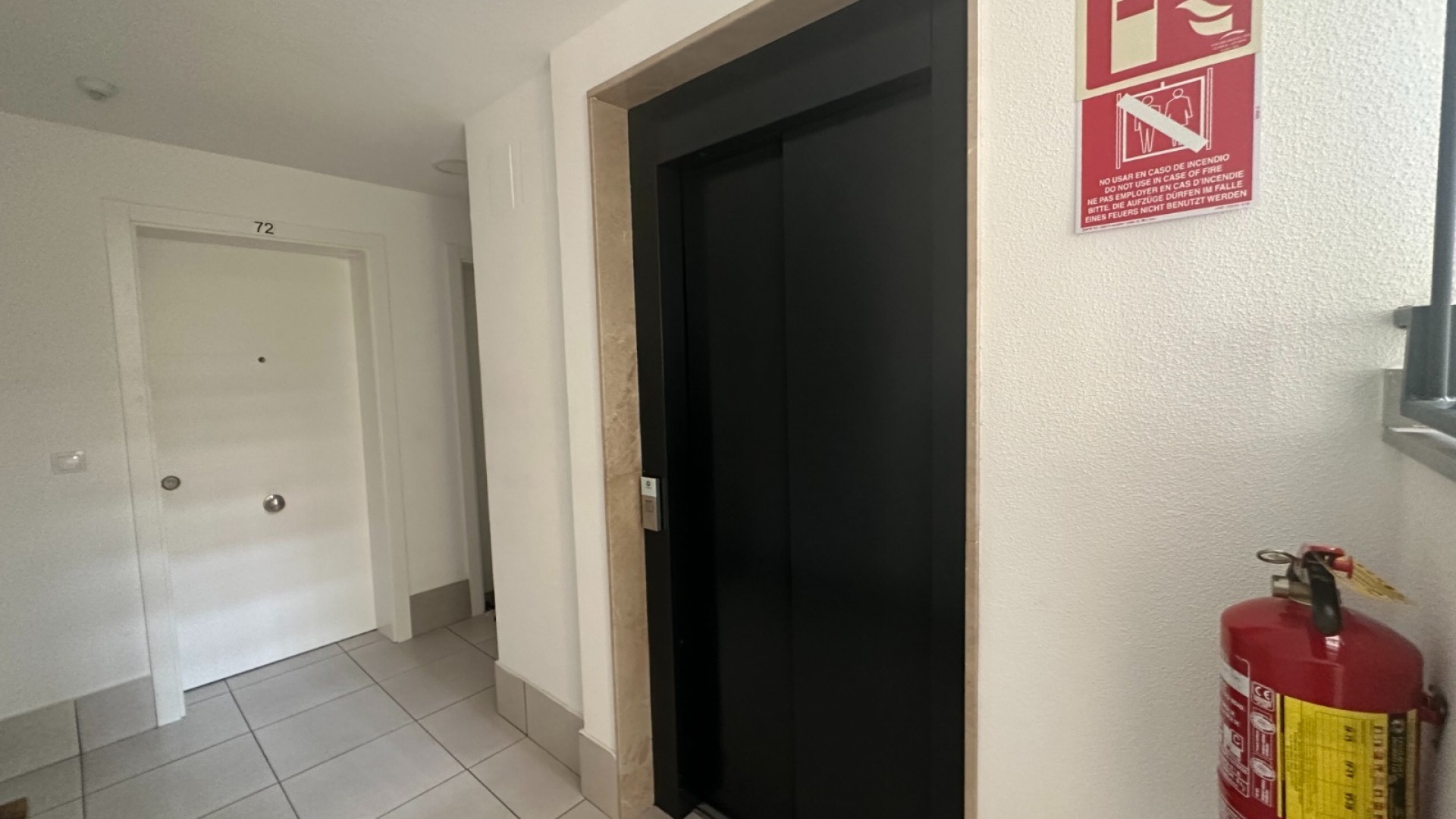 Resale - Apartment - Orihuela - Villamartin