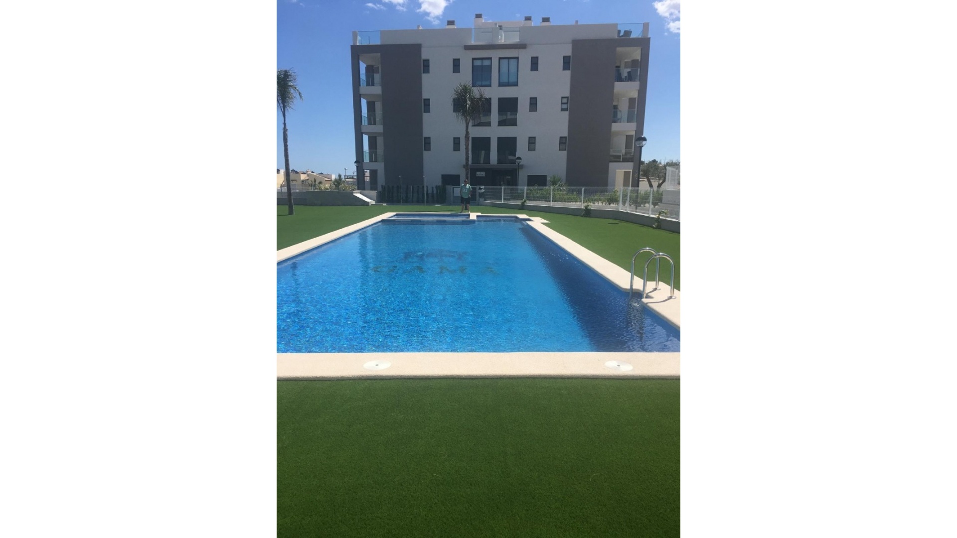 Resale - Apartment - Orihuela - Villamartin