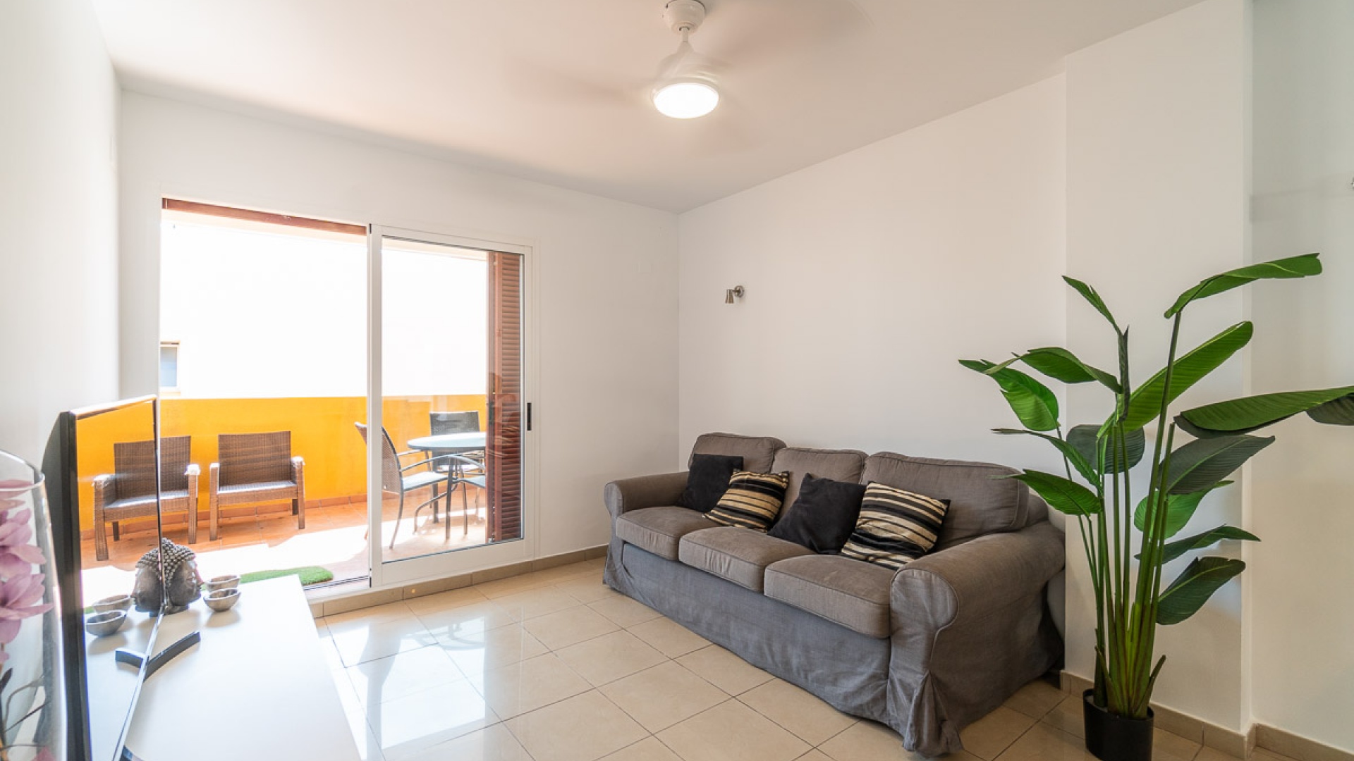 Resale - Apartment - Playa Flamenca - el bosque