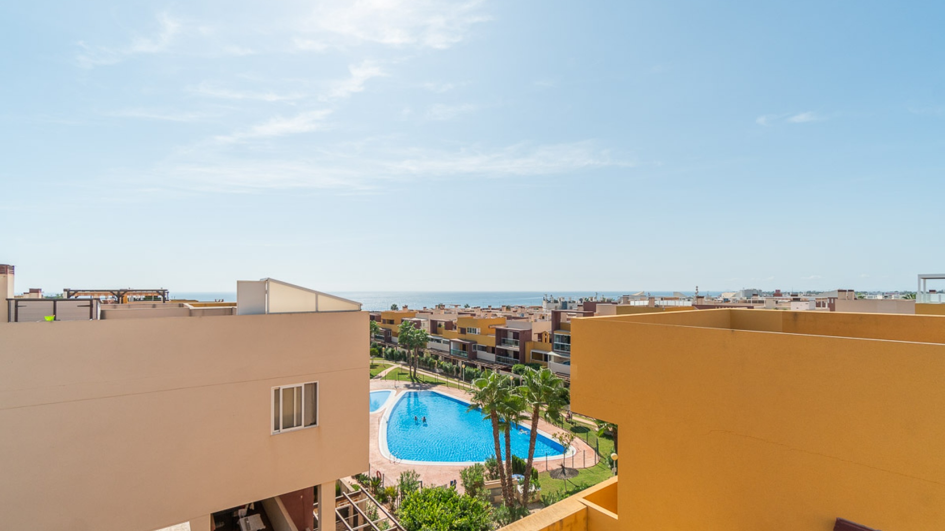 Resale - Apartment - Playa Flamenca - el bosque