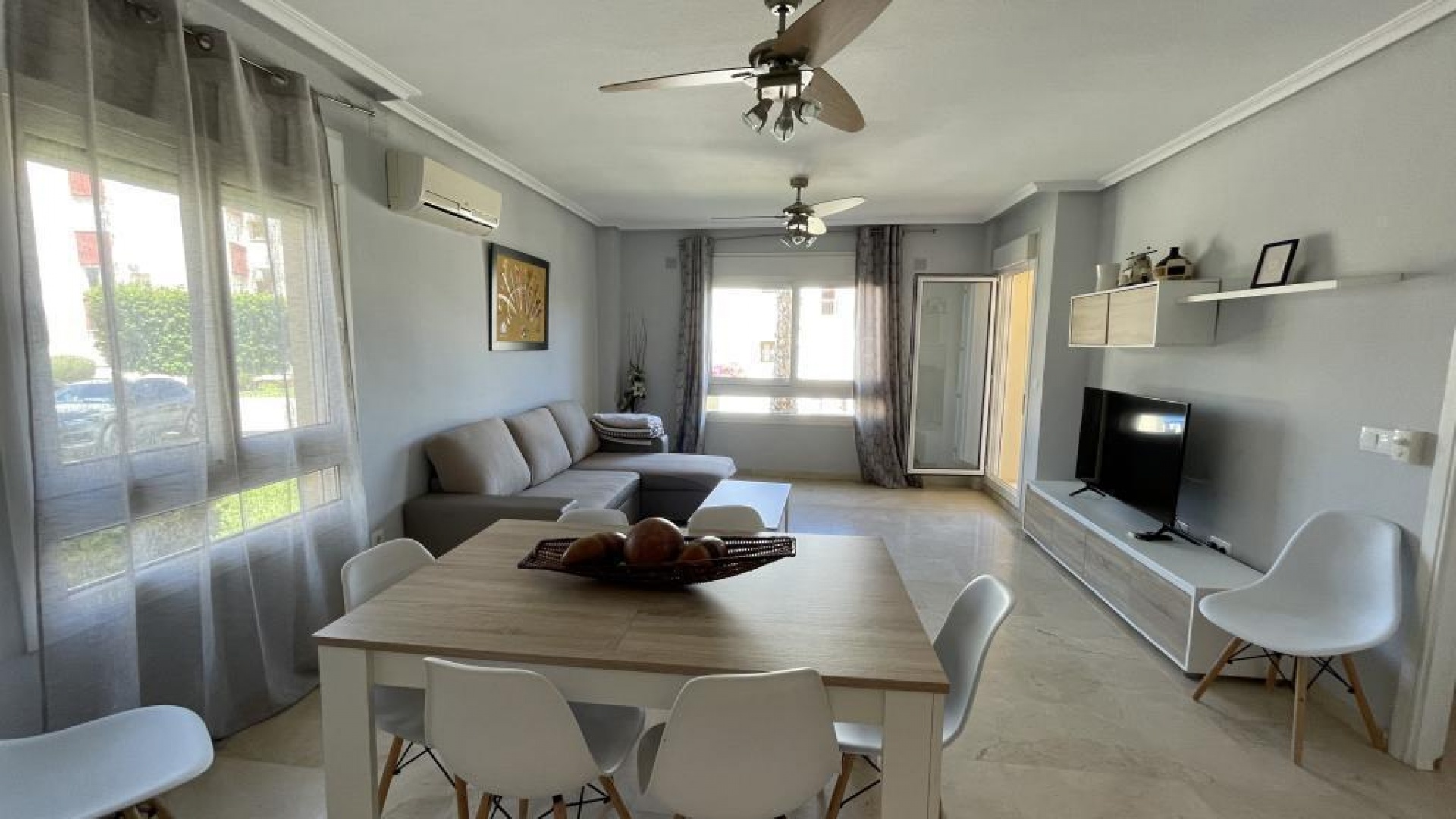 Resale - Apartment - Playa Flamenca - jumilla