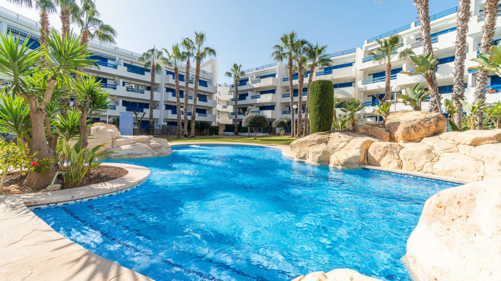 Resale - Apartment - Playa Flamenca - la calma