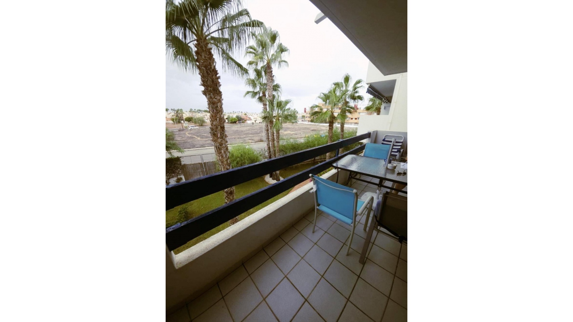 Resale - Apartment - Playa Flamenca - la calma