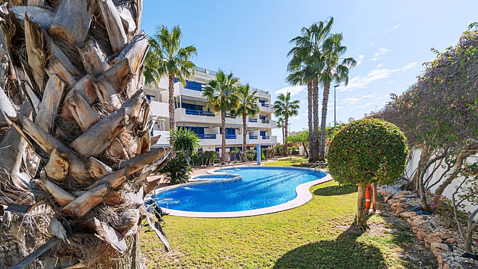 Resale - Apartment - Playa Flamenca - la calma