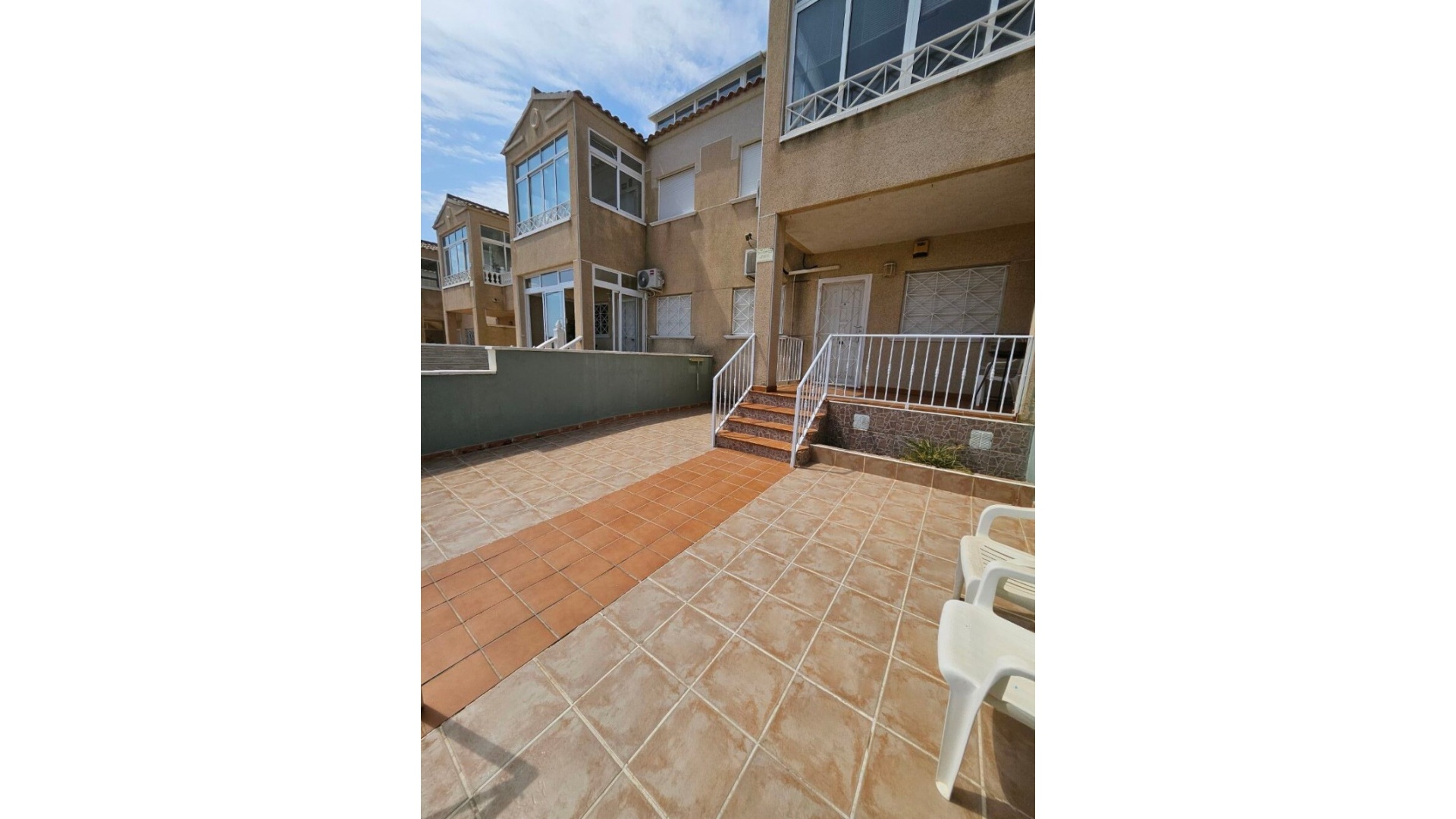 Resale - Apartment - Playa Flamenca - la concha