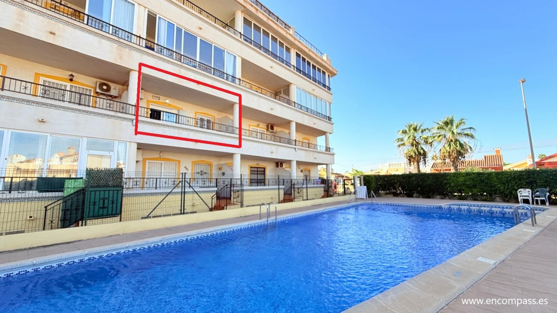 Resale - Apartment - Playa Flamenca - la mirada