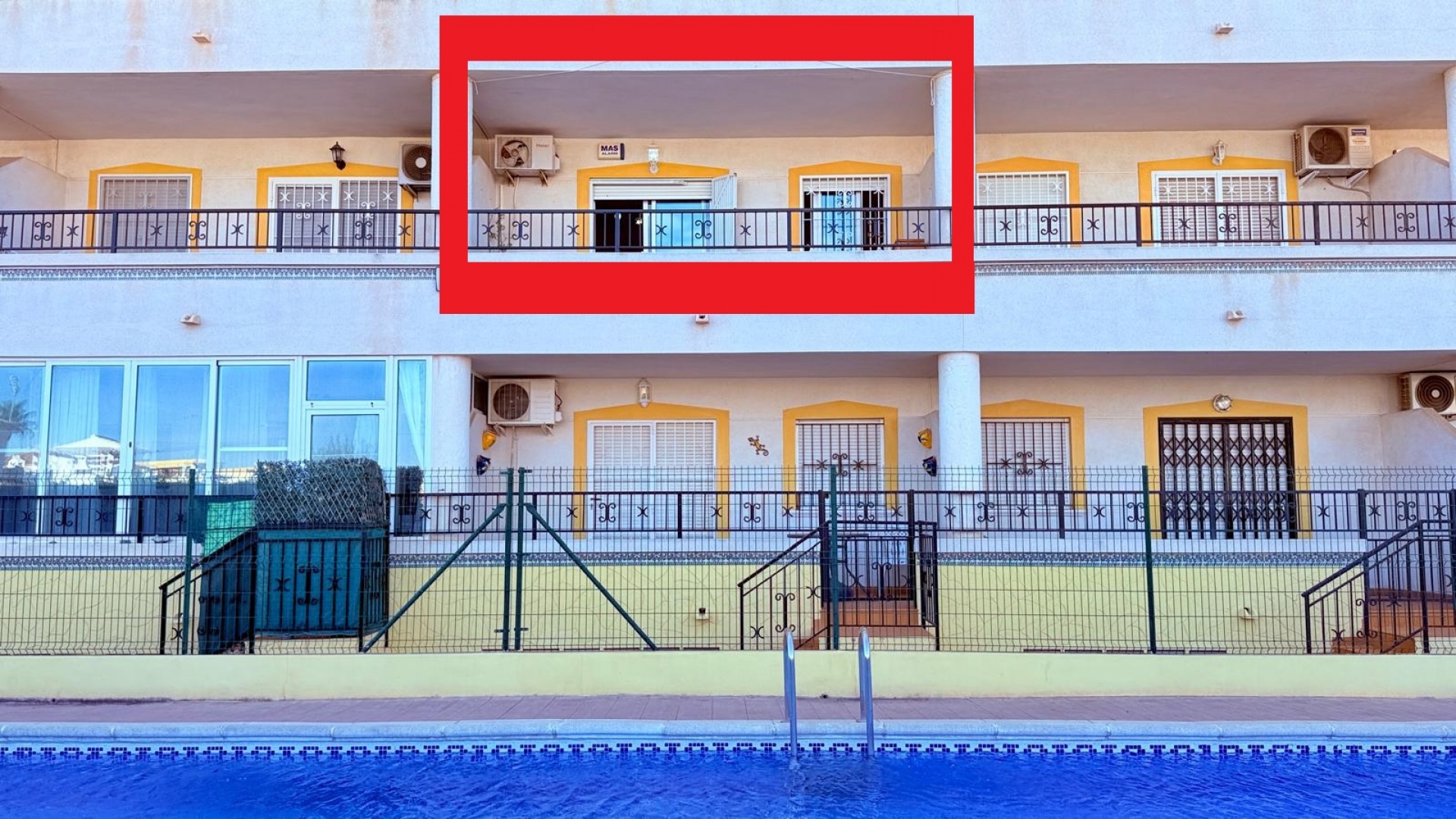 Resale - Apartment - Playa Flamenca - la mirada