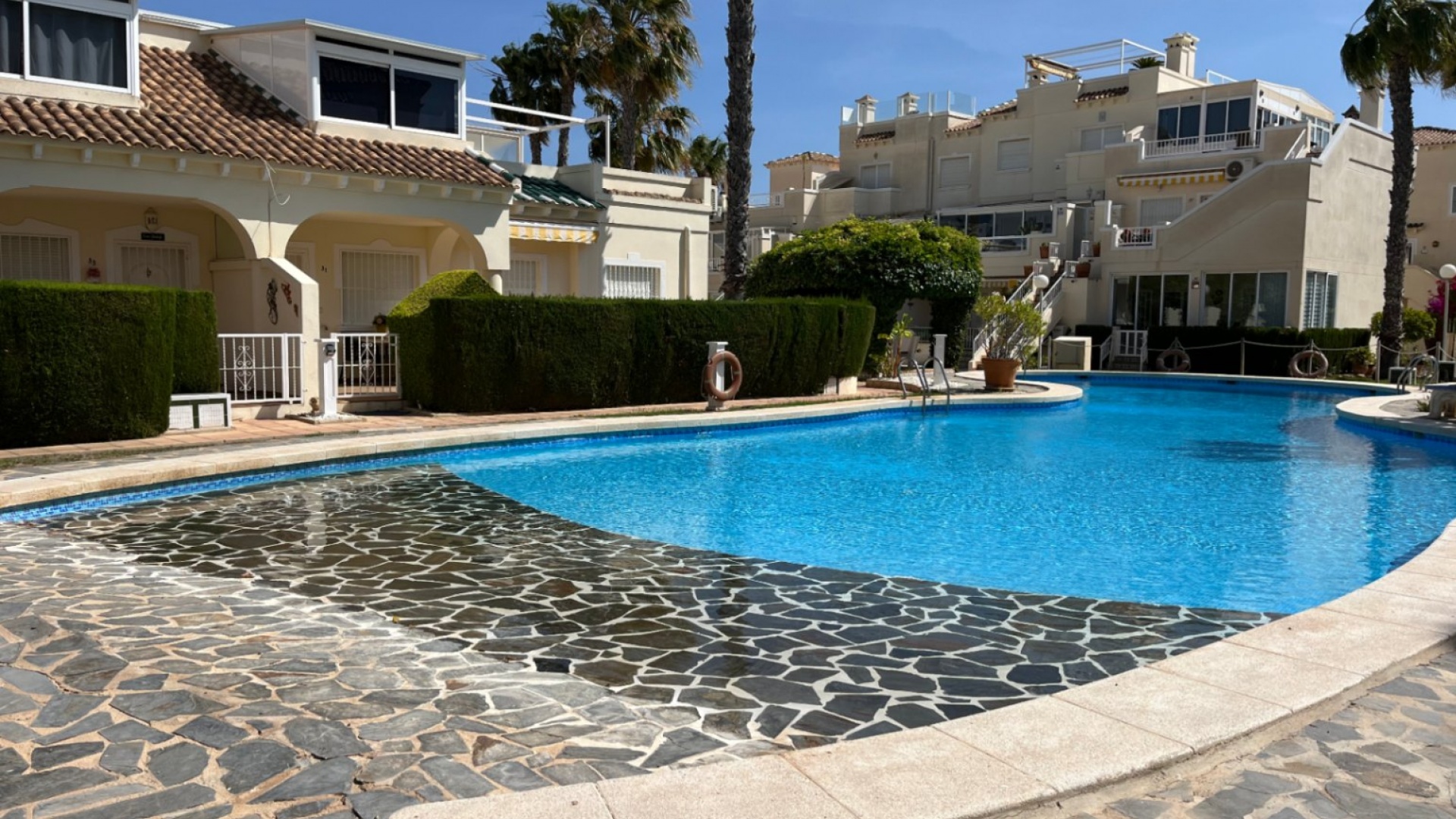 Resale - Apartment - Playa Flamenca - miraflores