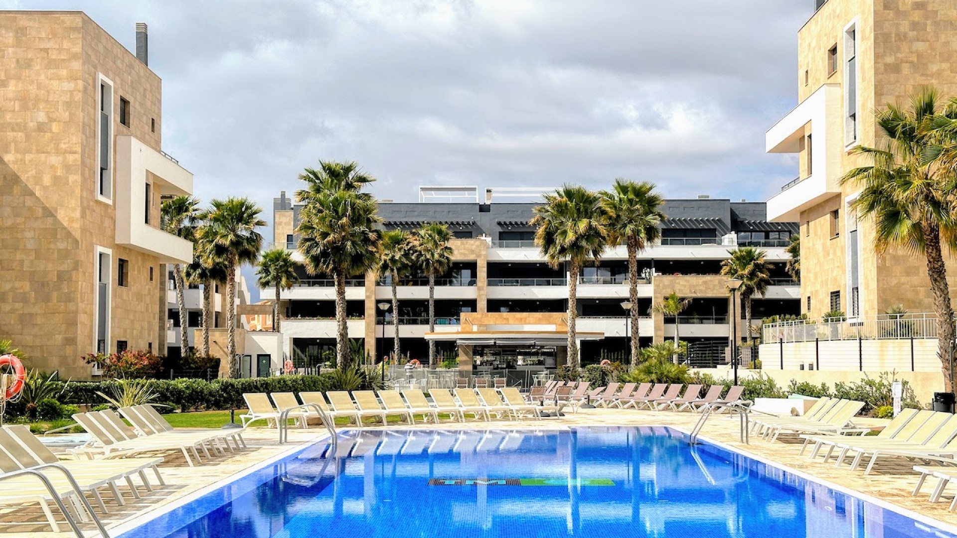 Resale - Apartment - Playa Flamenca - Res. Flamenca Village