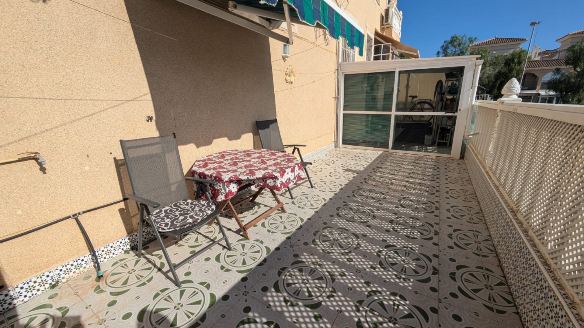 Resale - Apartment - Playa Flamenca - Res Laguna