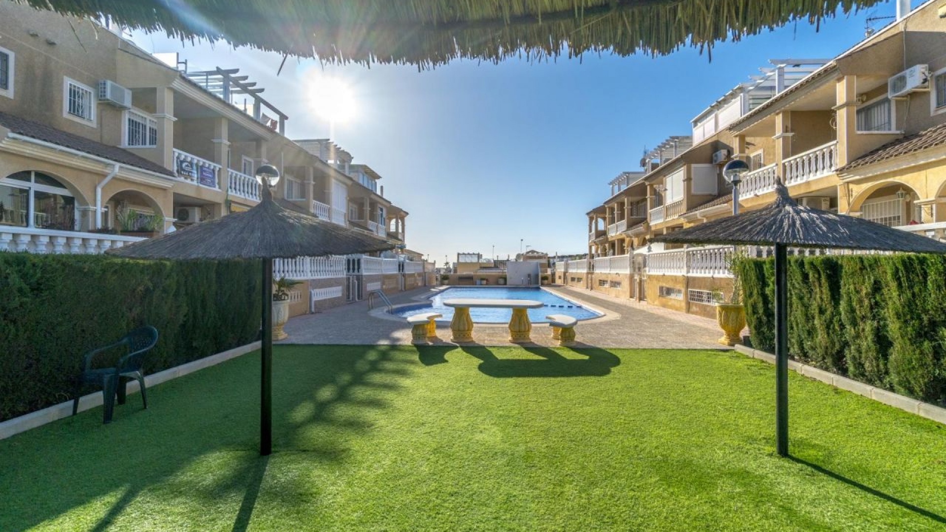 Resale - Apartment - Playa Flamenca - Res Laguna