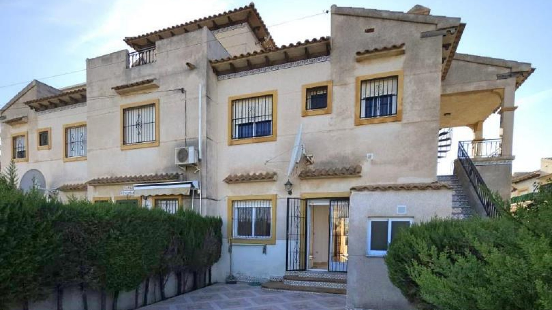 Resale - Apartment - Playa Flamenca - Res. San Antonio