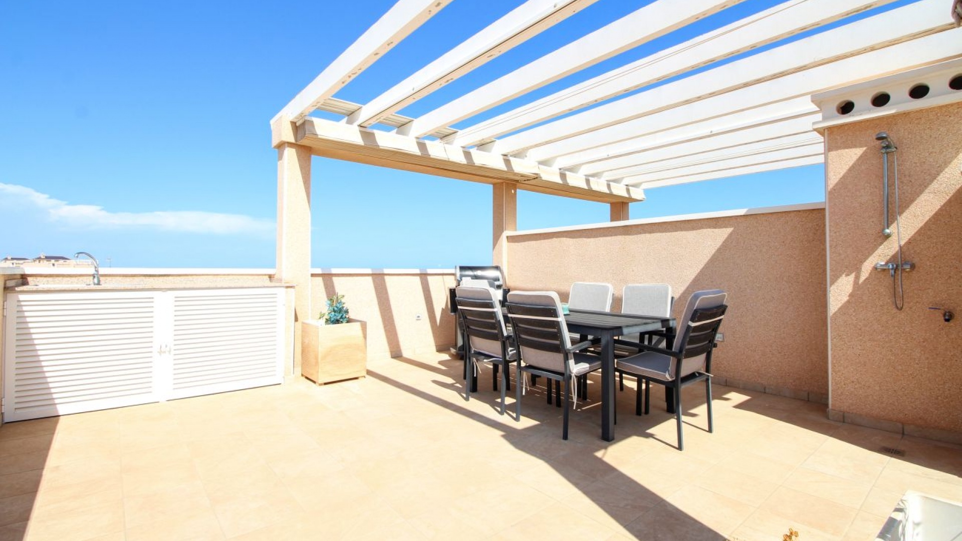 Resale - Apartment - Punta Prima - vista azul