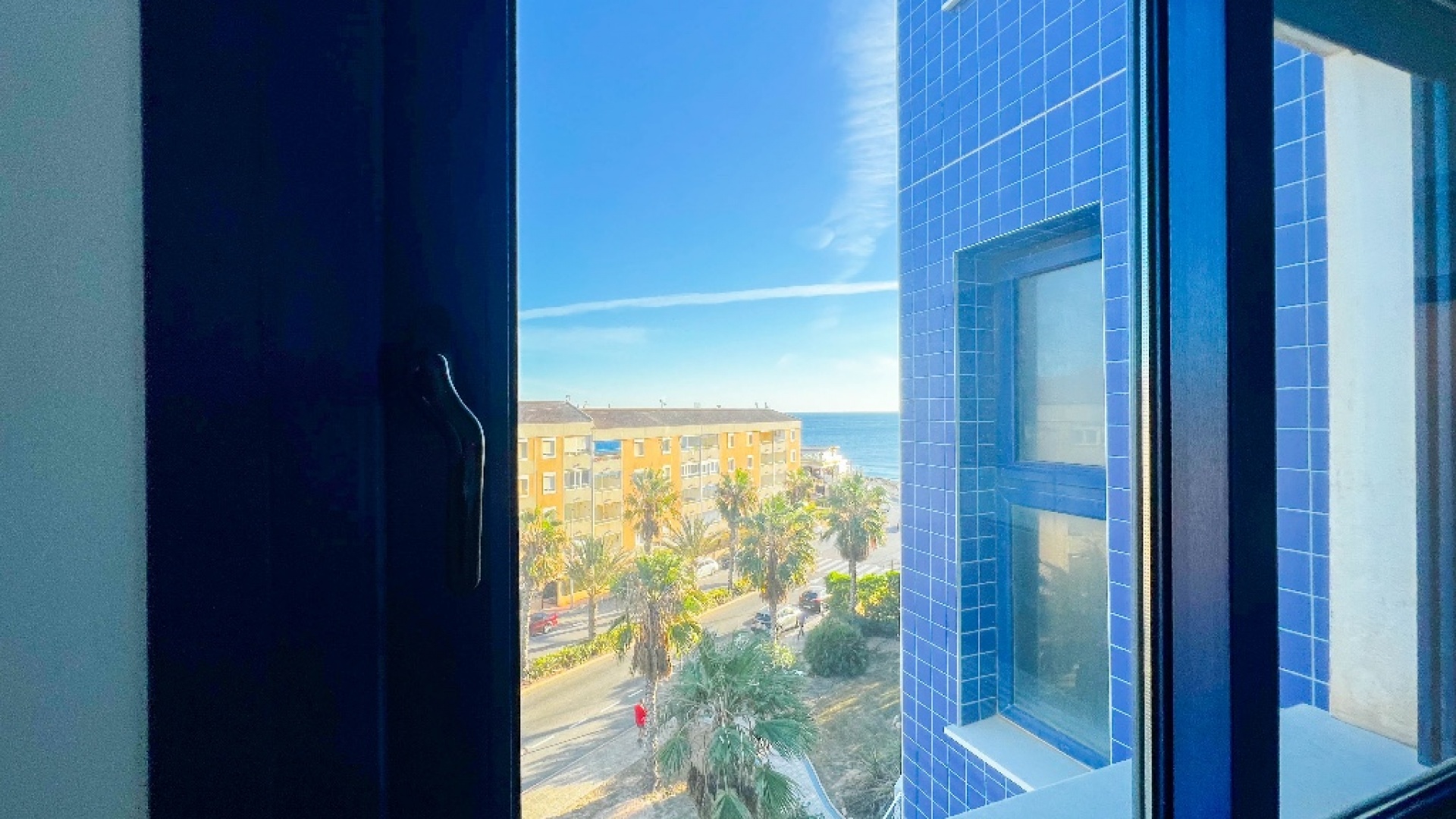 Resale - Apartment - Punta Prima