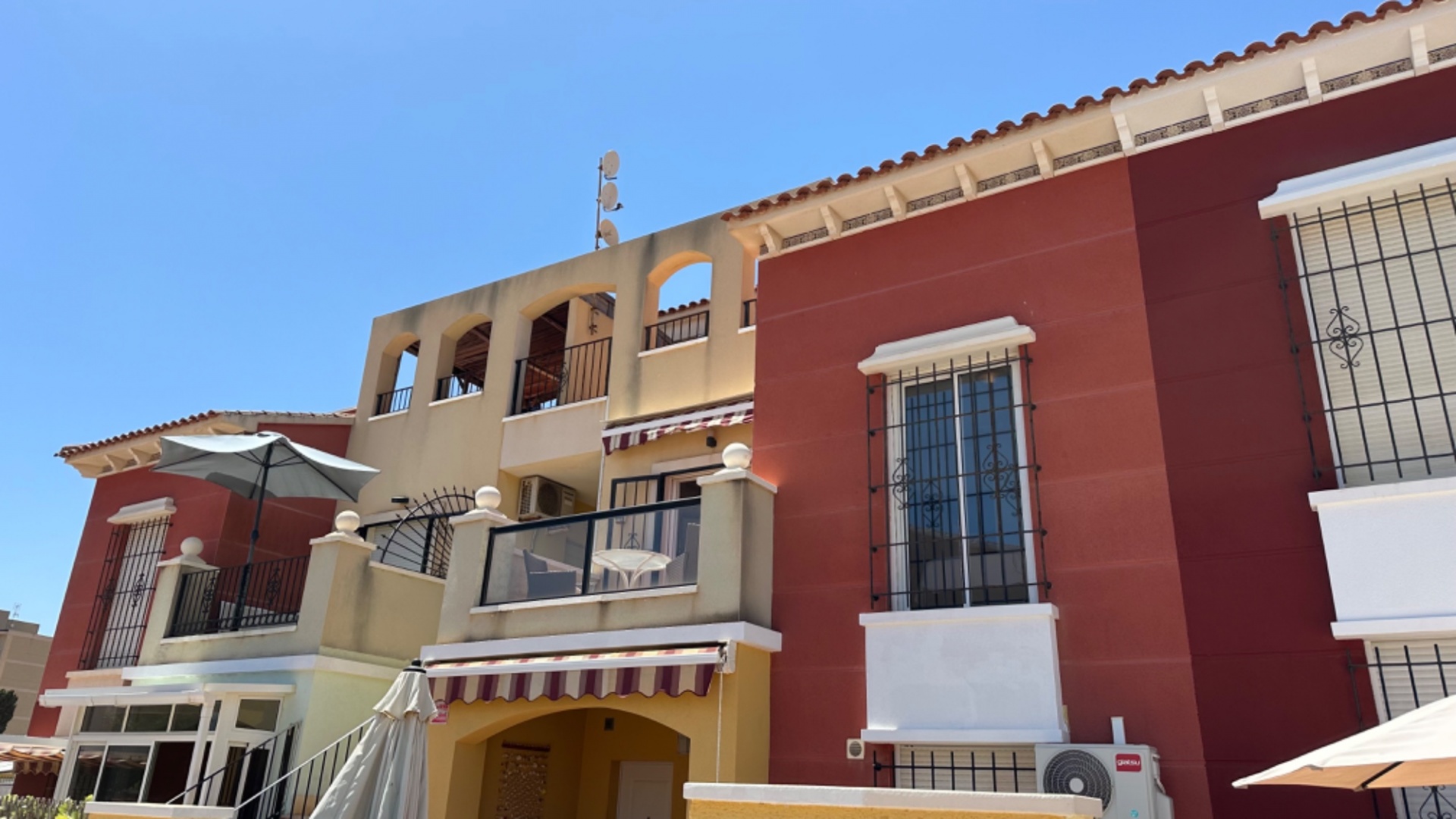 Resale - Apartment - Torrevieja - Aguas Nuevas