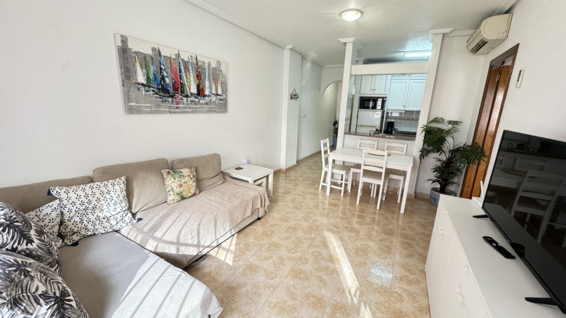 Resale - Apartment - Torrevieja - Beachside Torrevieja