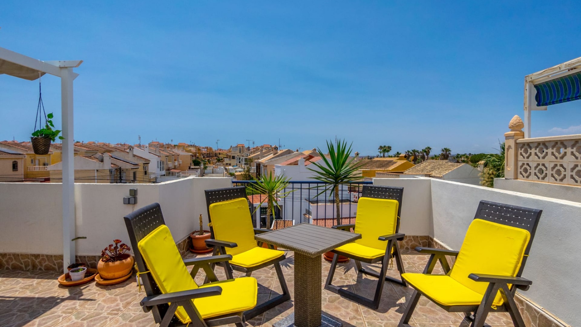 Resale - Apartment - Torrevieja - el chaparral