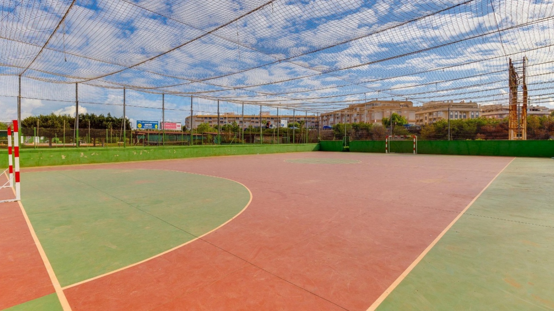 Resale - Apartment - Torrevieja - parque del naciones