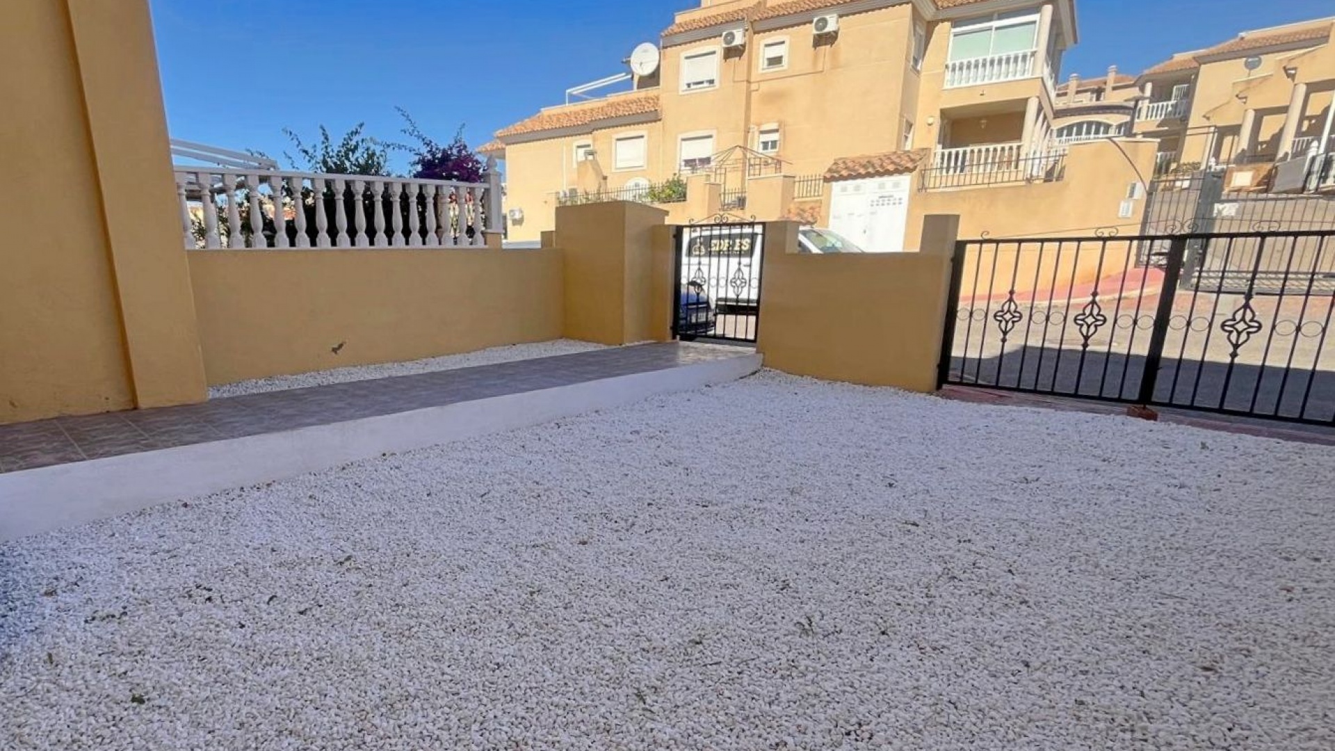 Resale - Apartment - Villamartin - colinas del presidente