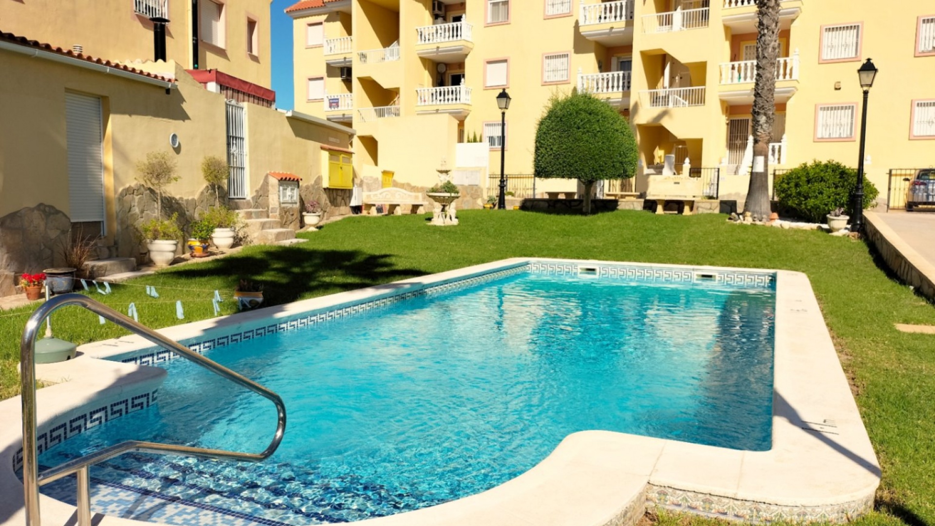 Resale - Apartment - Villamartin - colinas del presidente