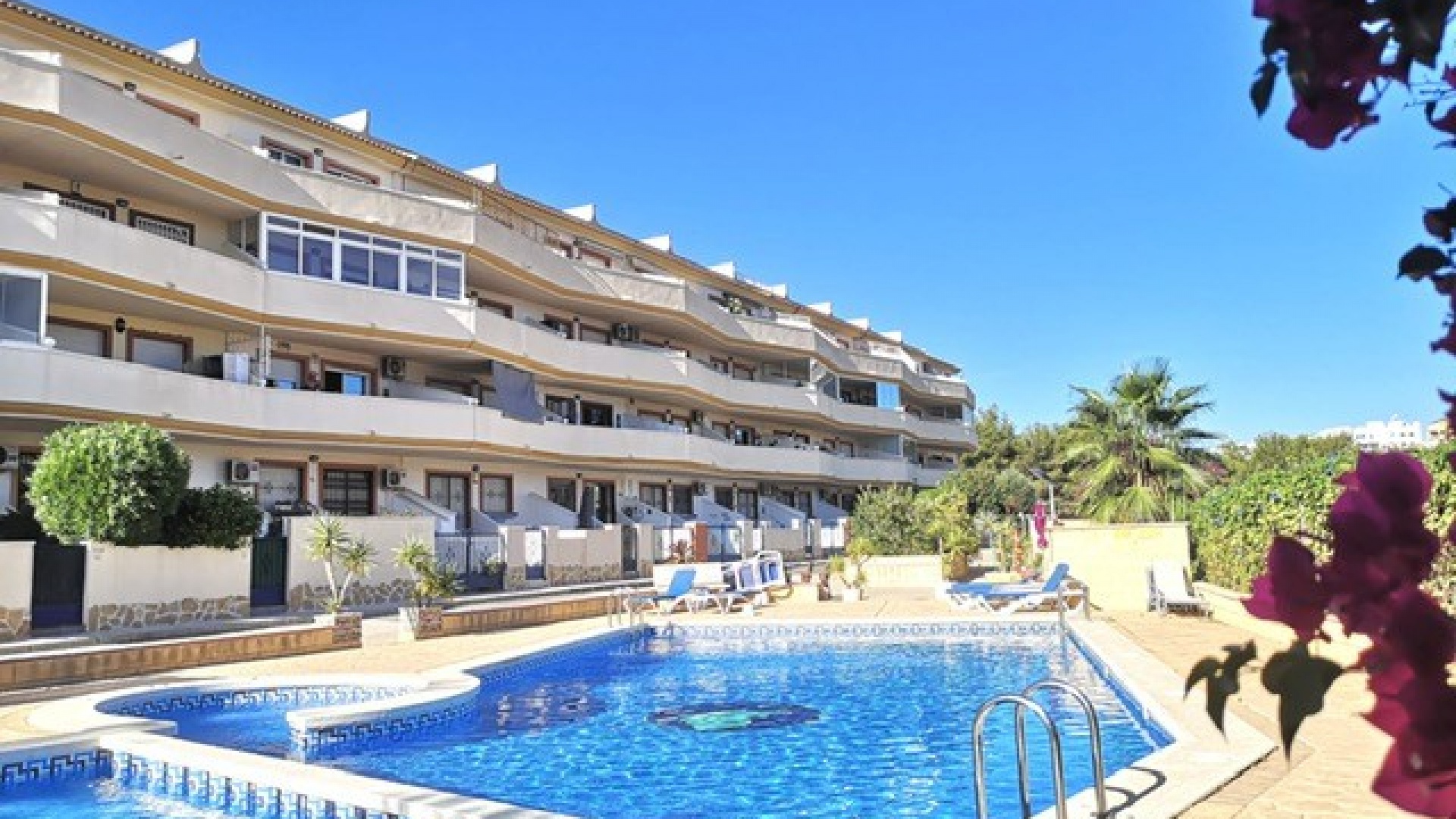 Resale - Apartment - Villamartin - Costa Paraiso