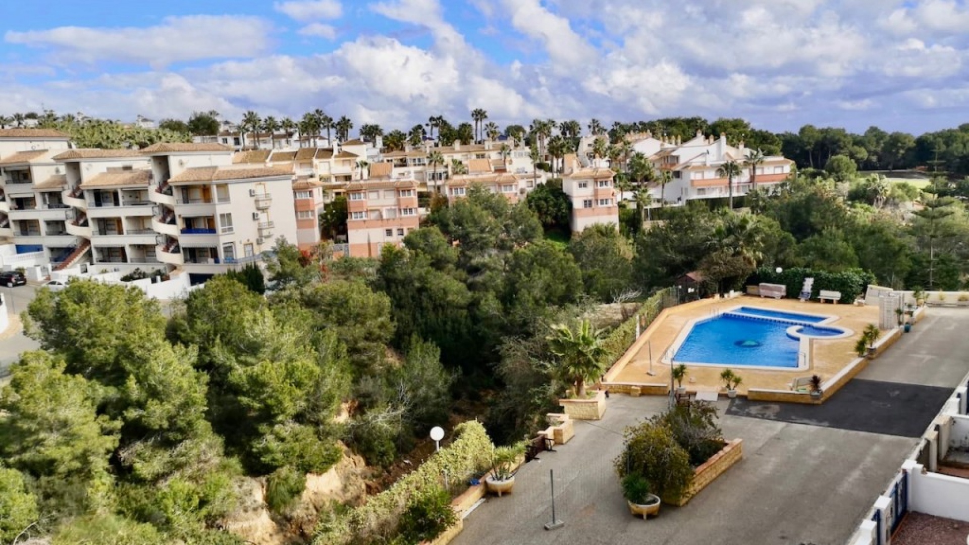 Resale - Apartment - Villamartin - Costa Paraiso