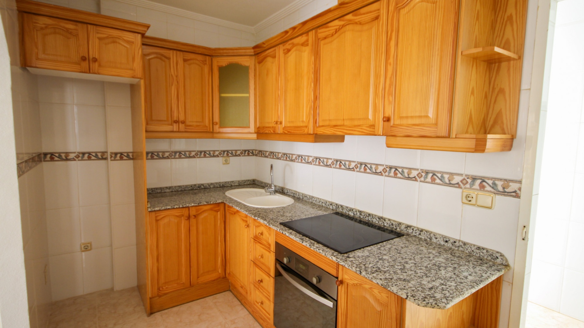 Resale - Apartment - Villamartin - El Galan