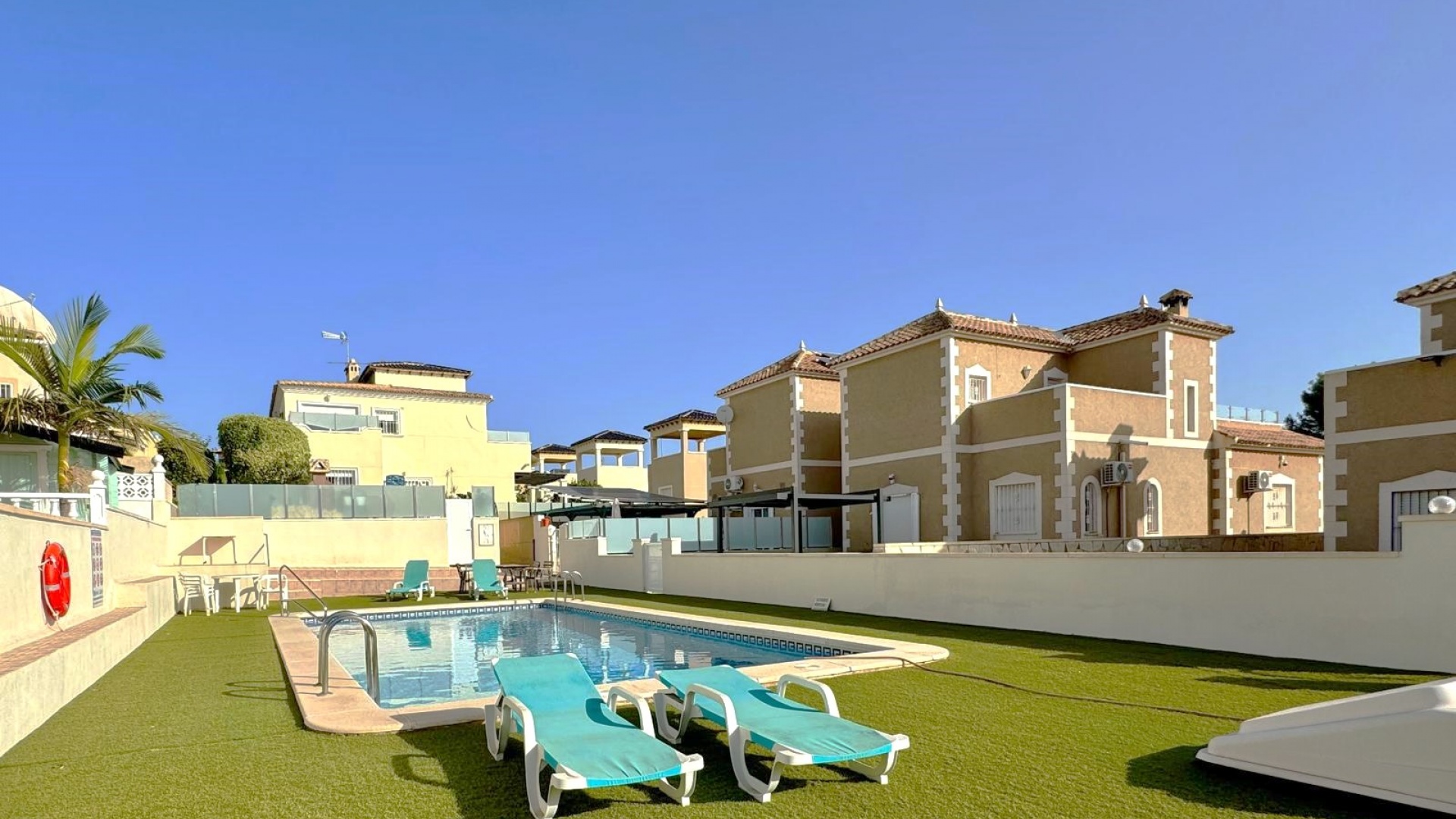 Resale - Apartment - Villamartin - El Galan