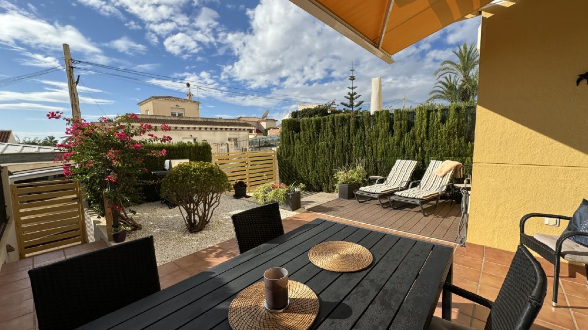 Resale - Apartment - Villamartin - La Fuente