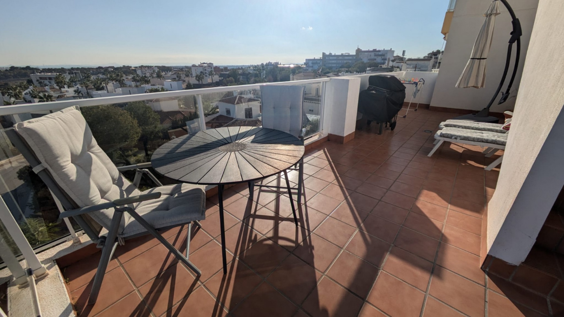 Resale - Apartment - Villamartin - La Fuente