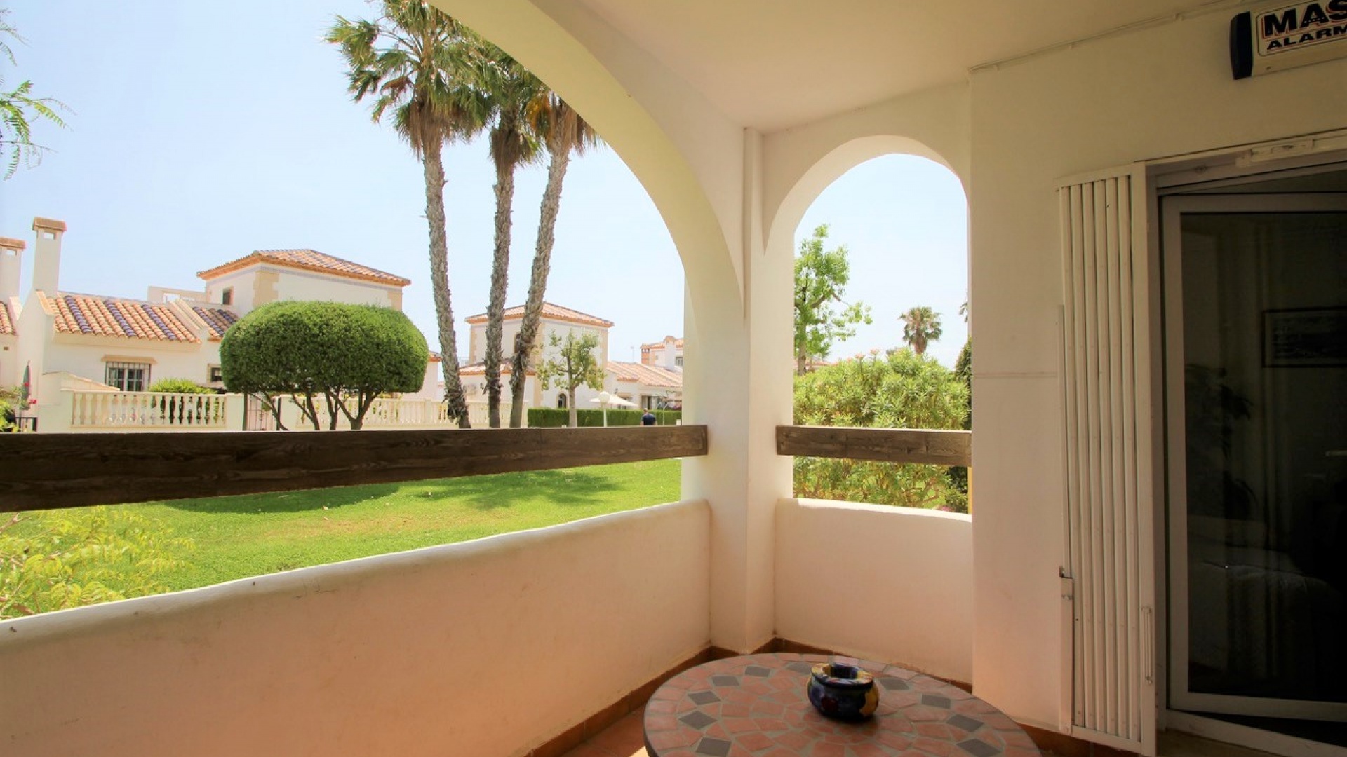 Resale - Apartment - Villamartin - las violetas