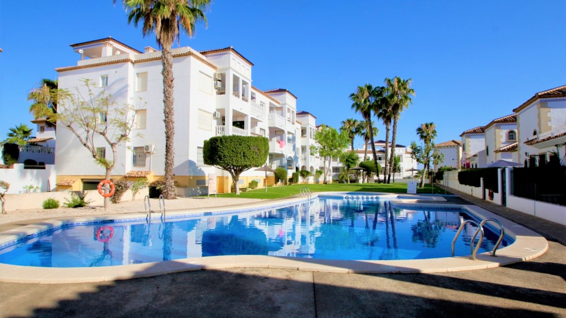 Resale - Apartment - Villamartin - las violetas