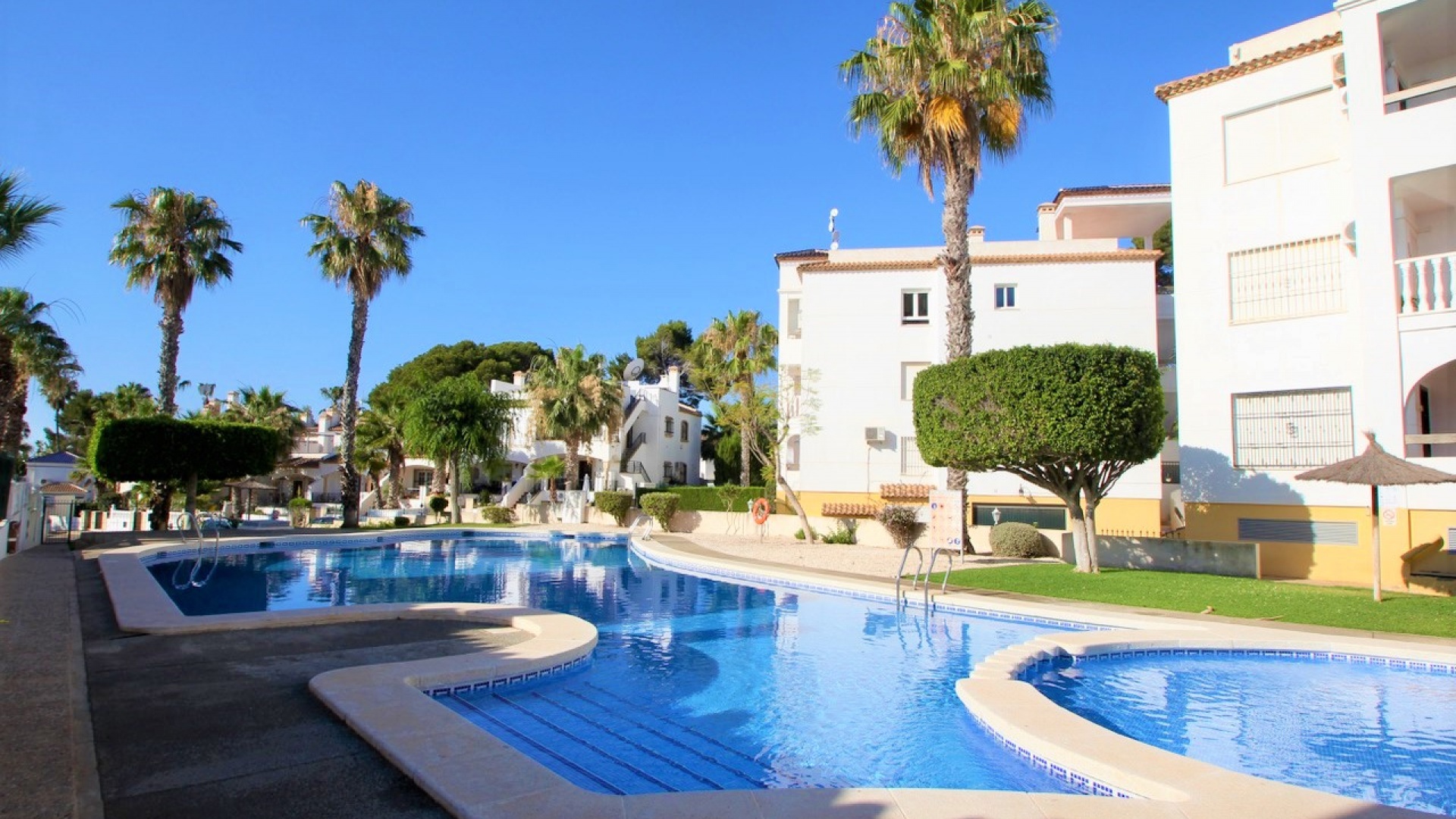 Resale - Apartment - Villamartin - las violetas