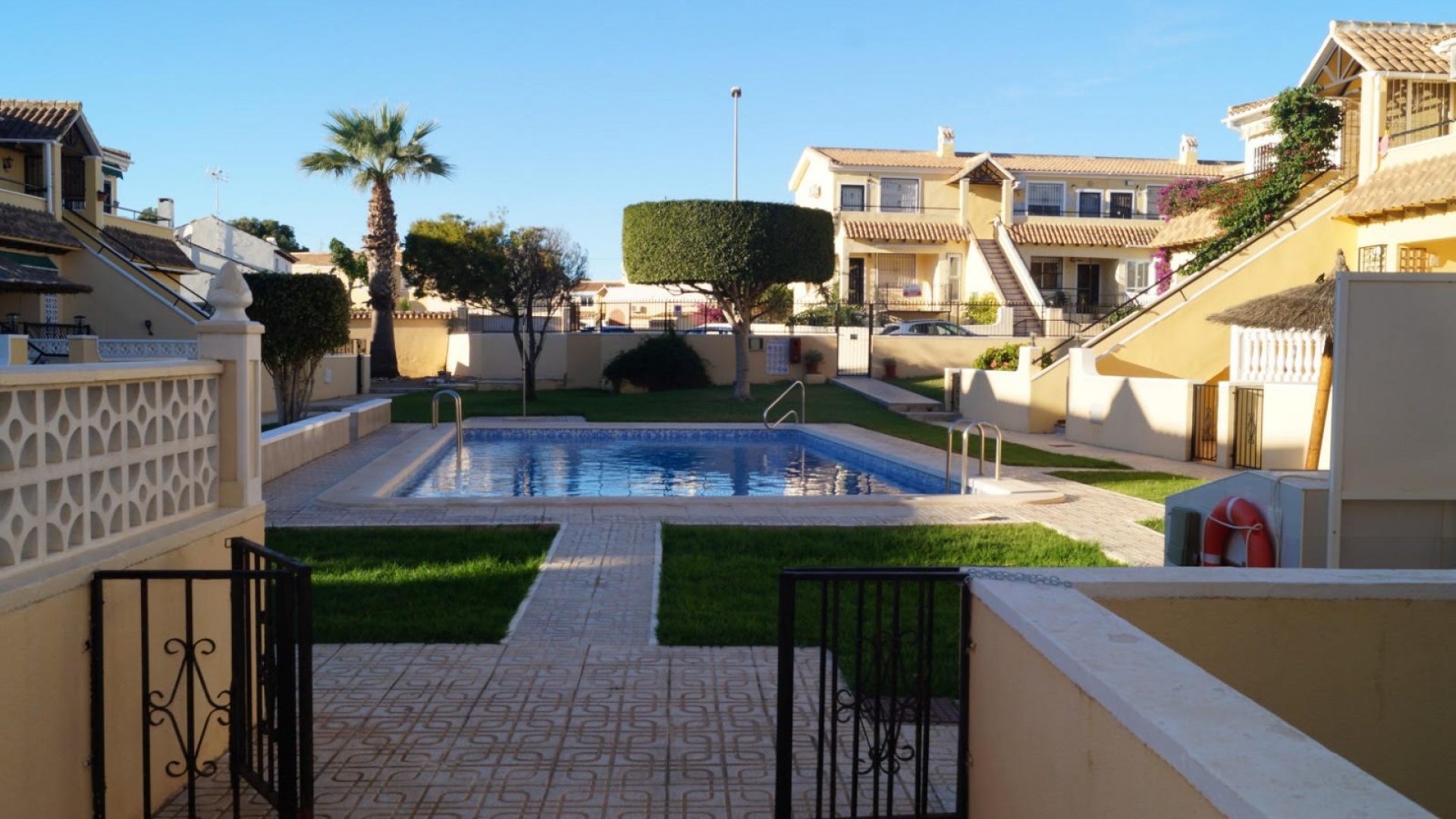 Resale - Apartment - Villamartin - lomas del golf