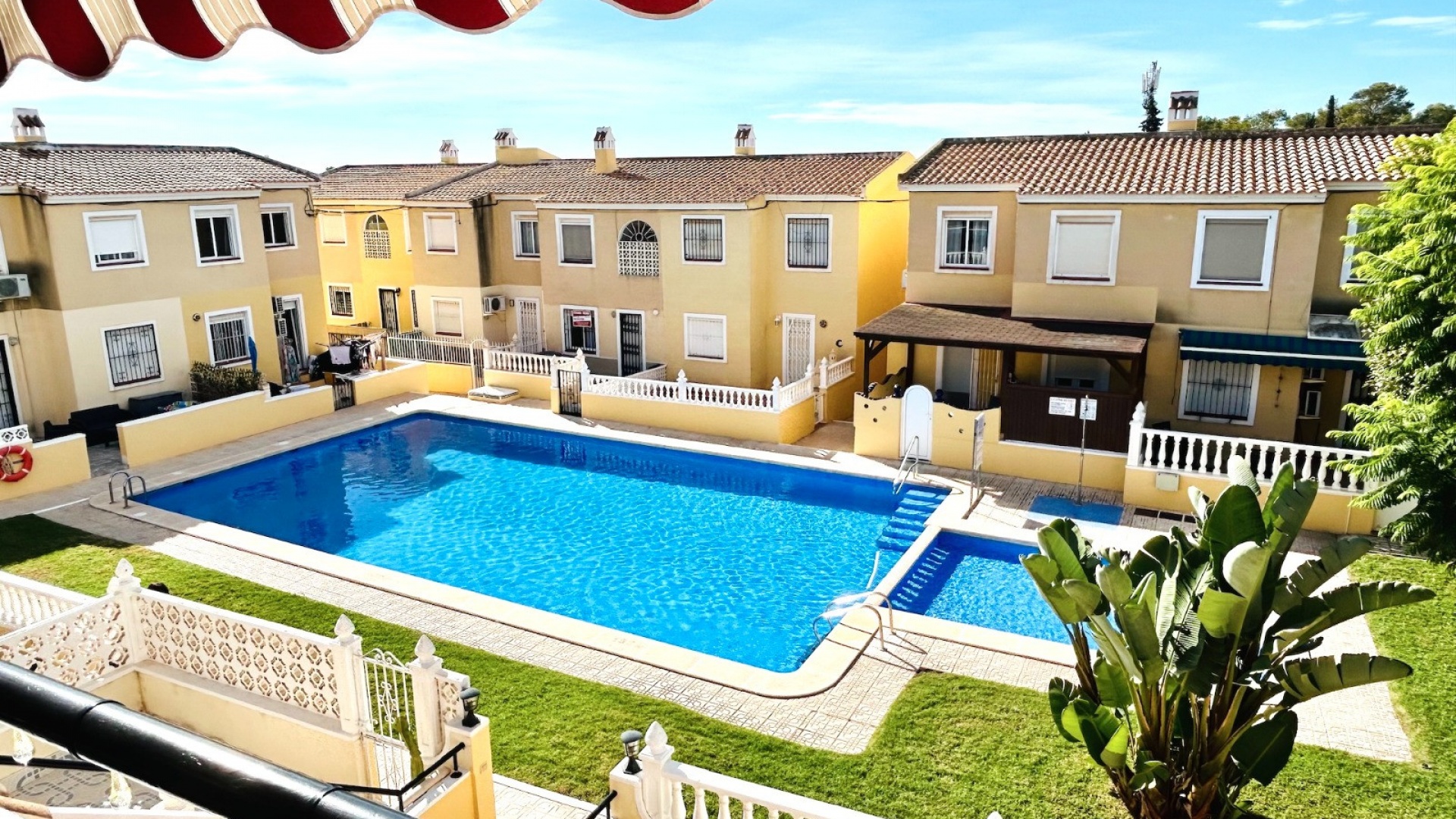 Resale - Apartment - Villamartin - lomas del golf