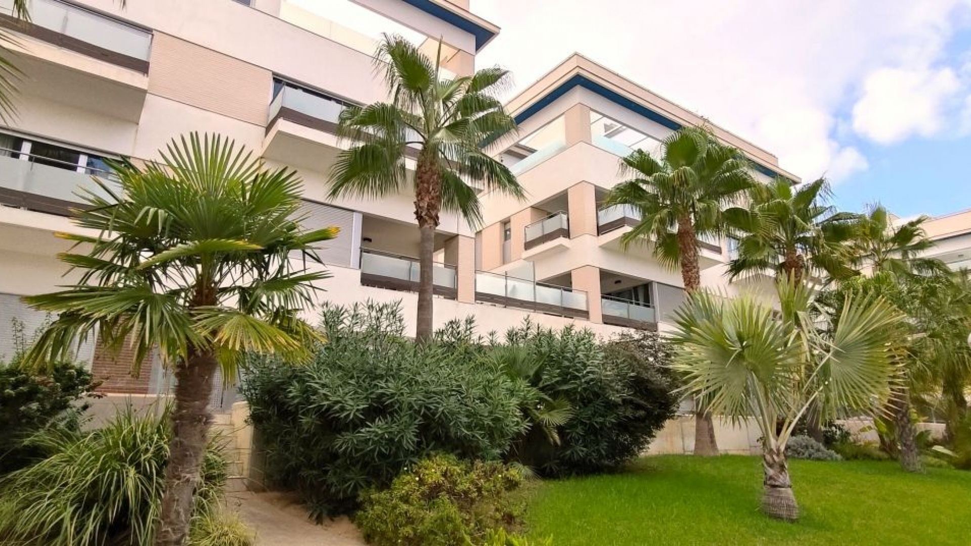 Resale - Apartment - Villamartin - Los Dolses