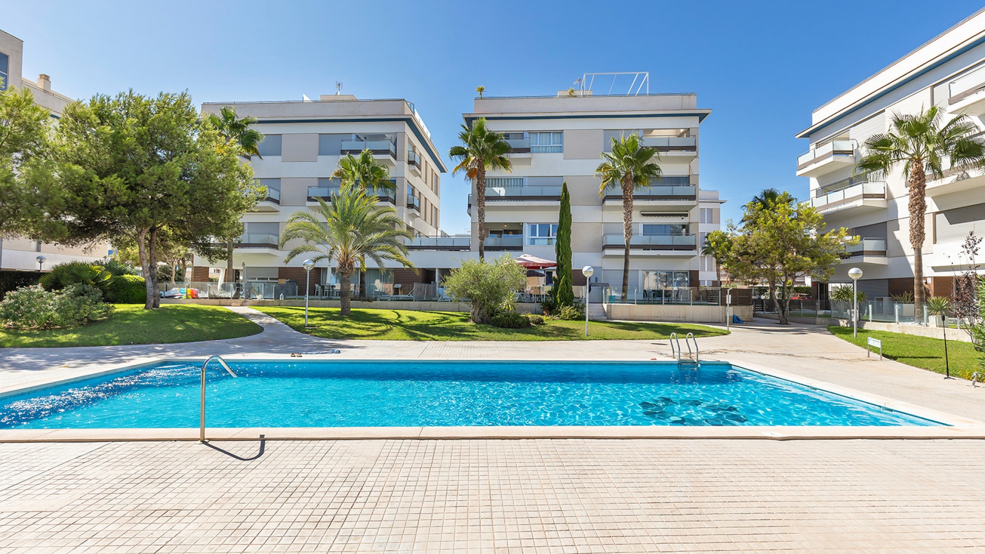 Resale - Apartment - Villamartin - Los Dolses