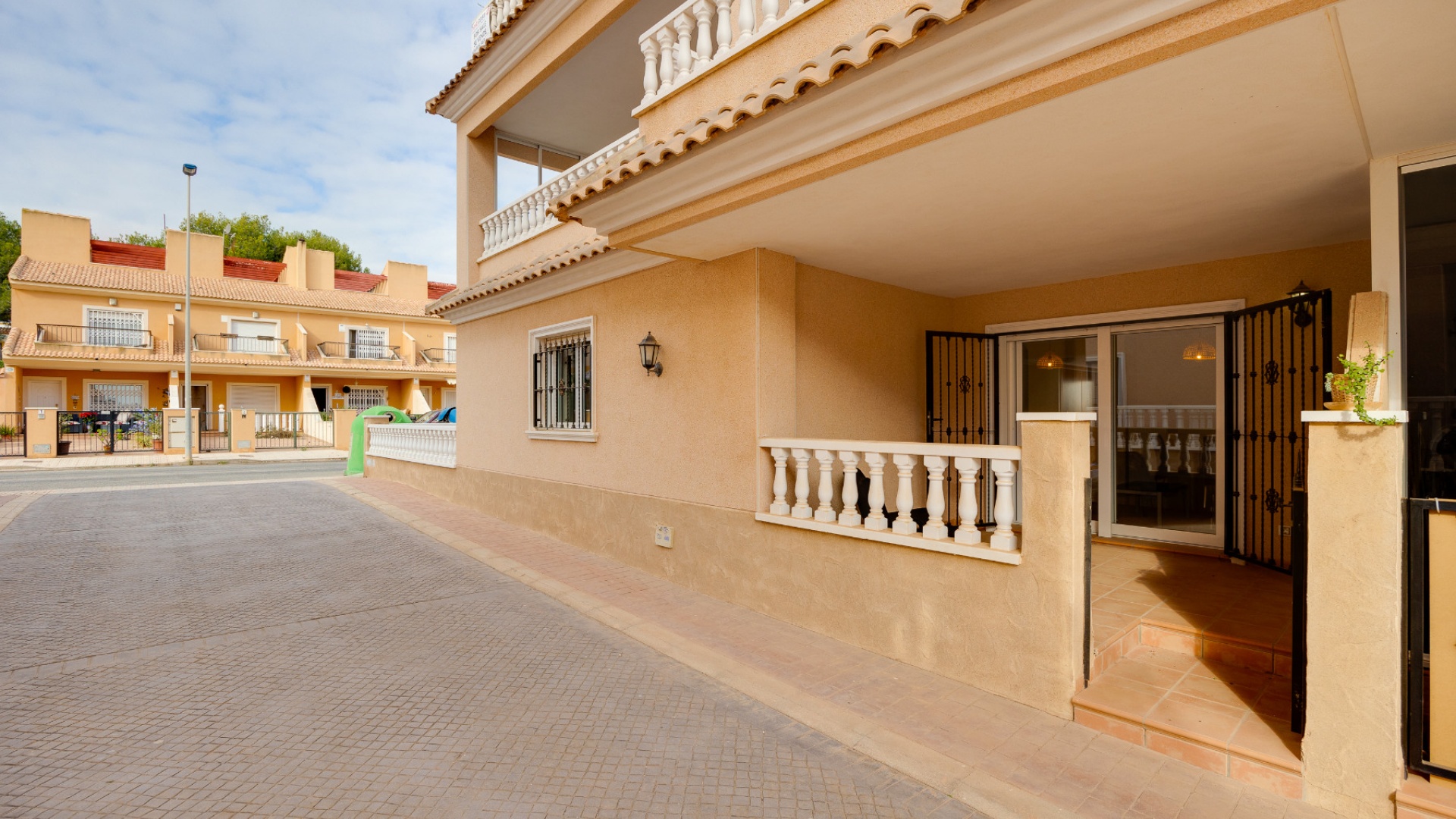 Resale - Apartment - Villamartin - Los Dolses