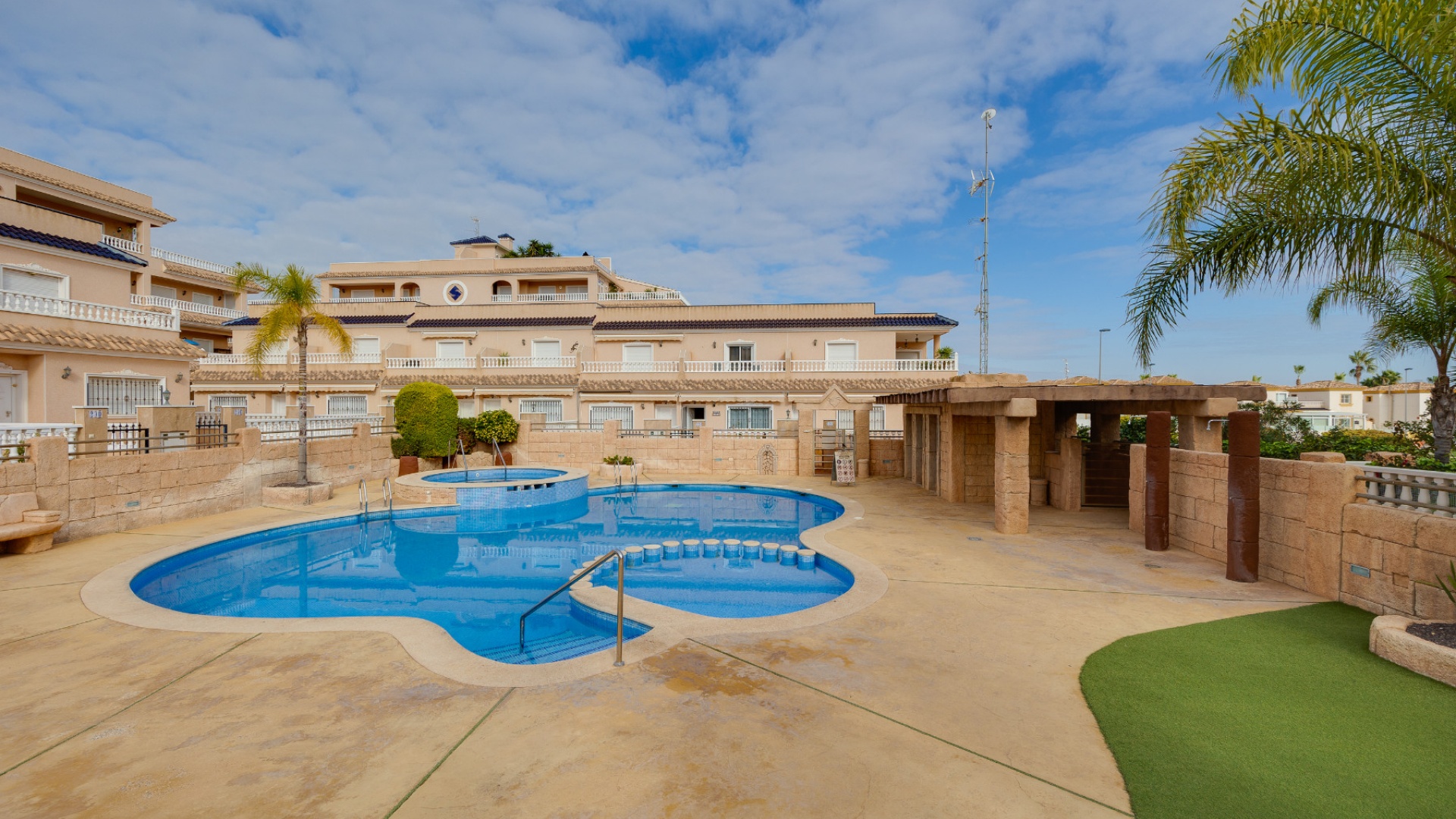 Resale - Apartment - Villamartin - Los Dolses