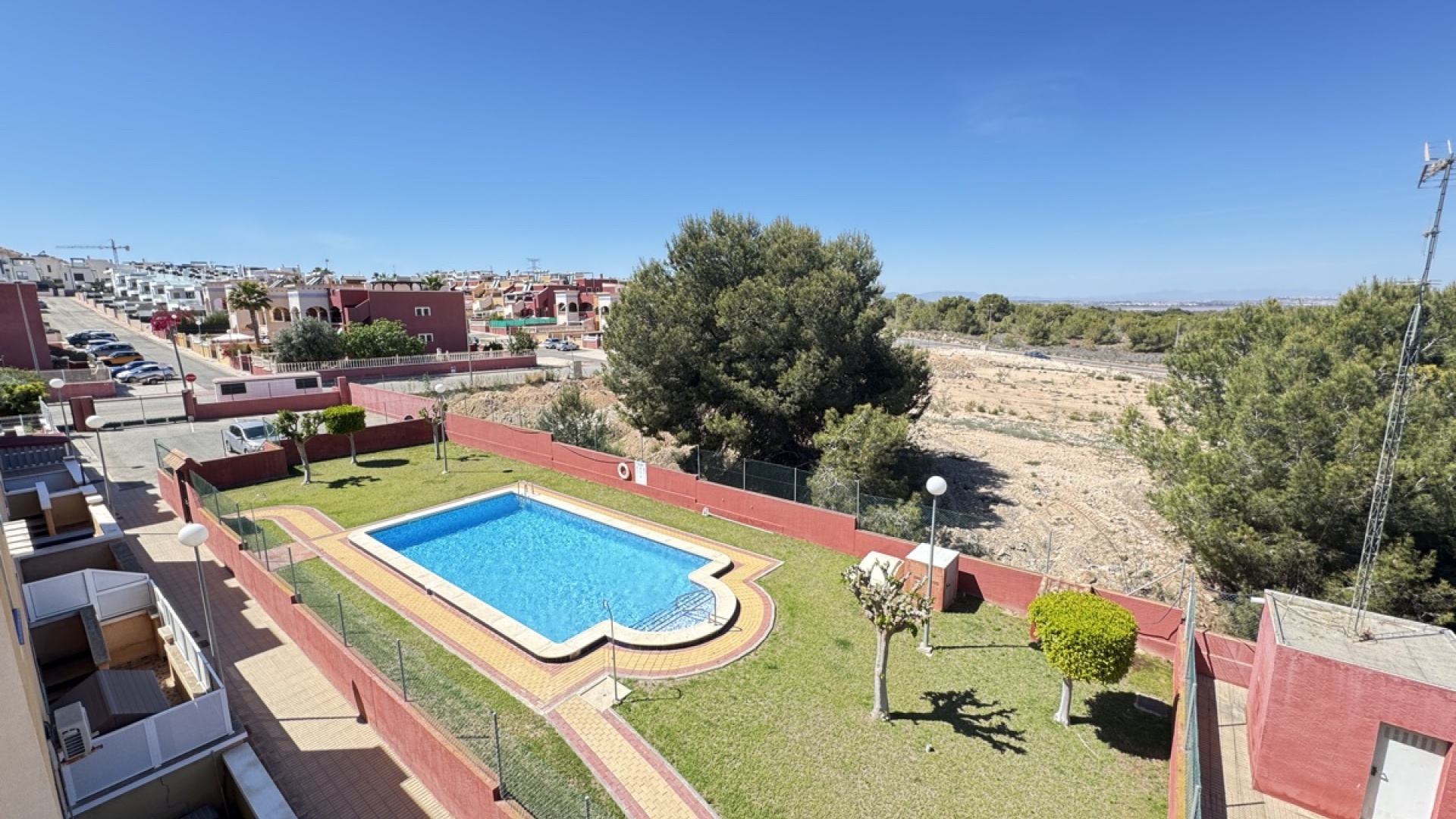 Resale - Apartment - Villamartin - PAU 26