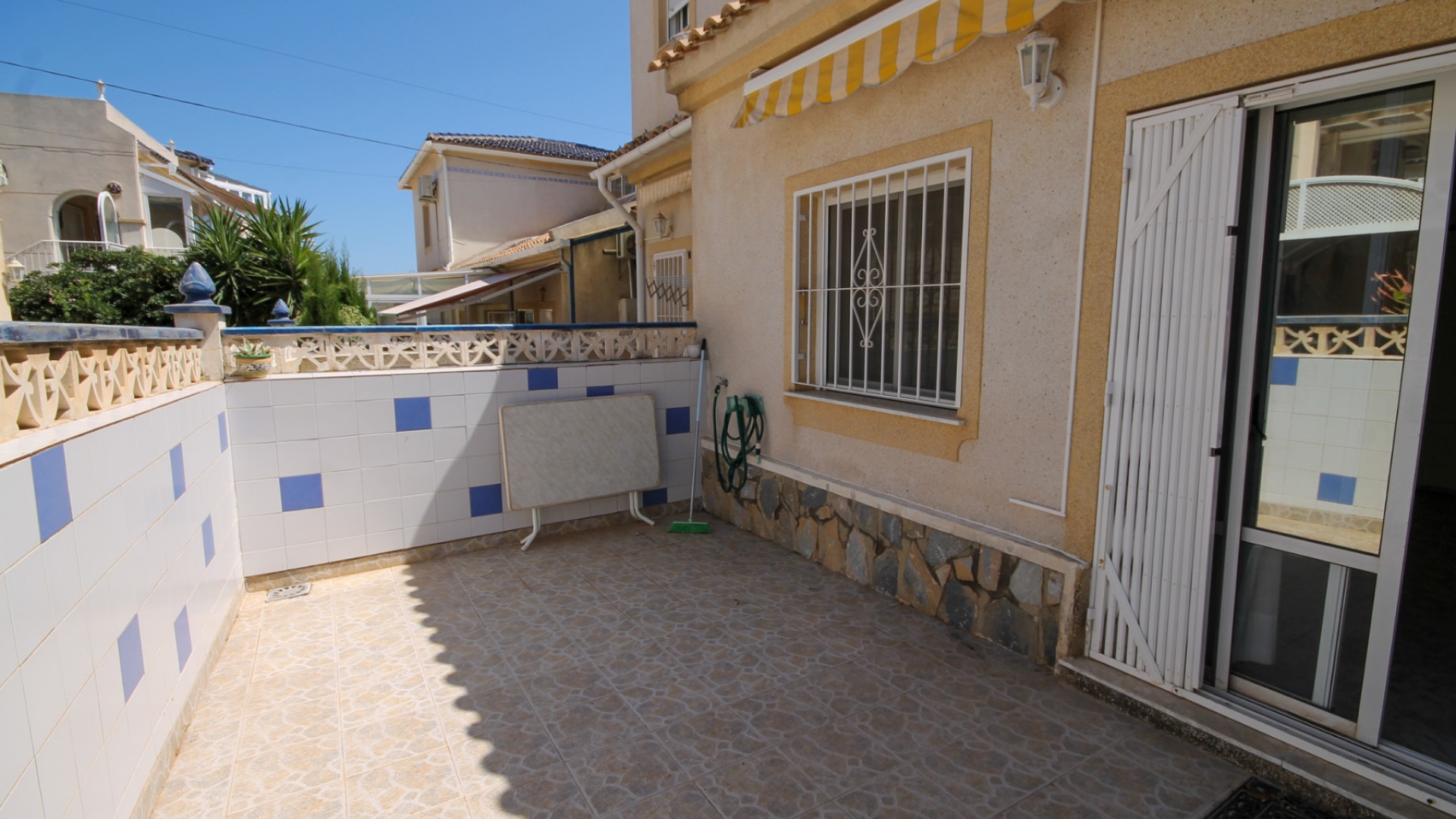 Resale - Bungalow - Villamartin - blue lagoon