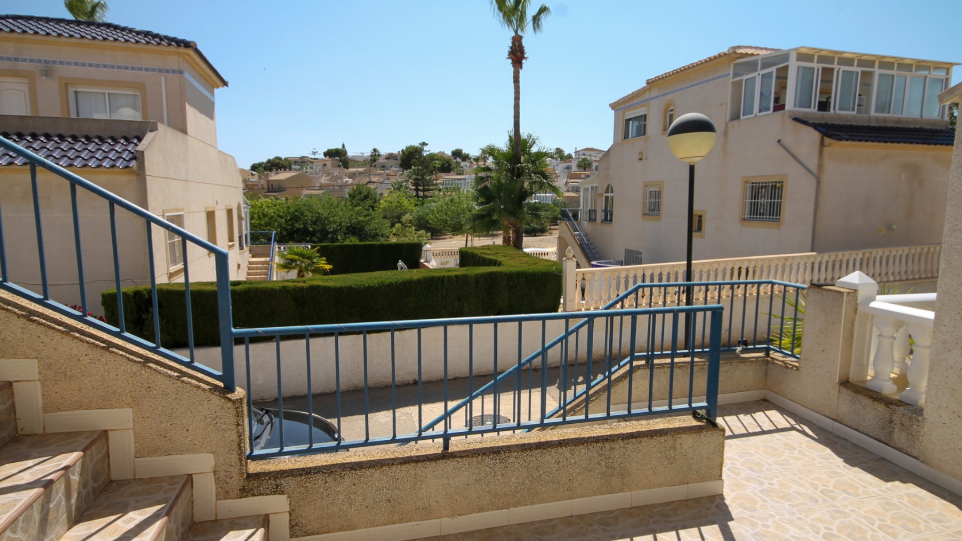 Resale - Bungalow - Villamartin - blue lagoon