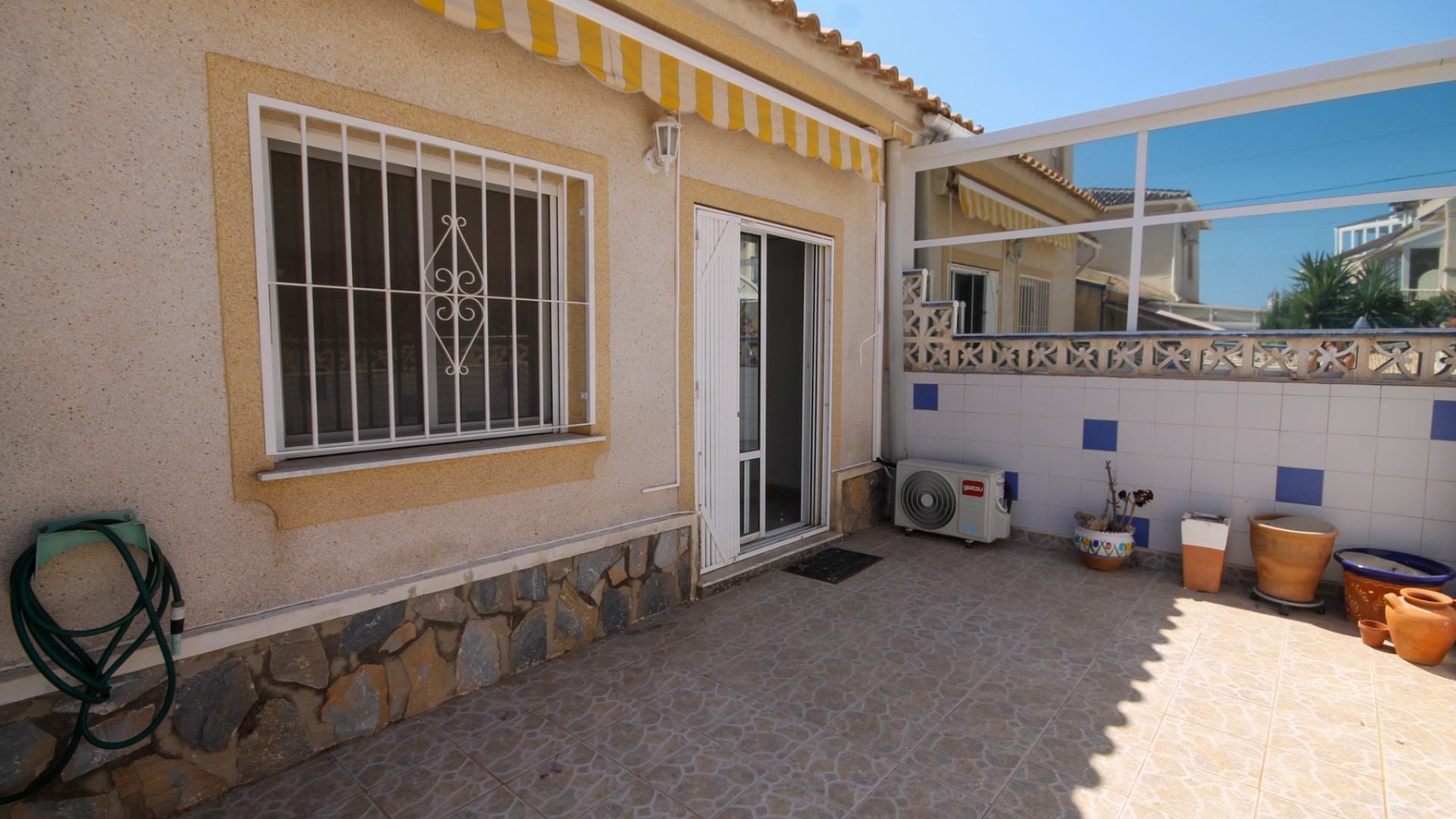 Resale - Bungalow - Villamartin - blue lagoon