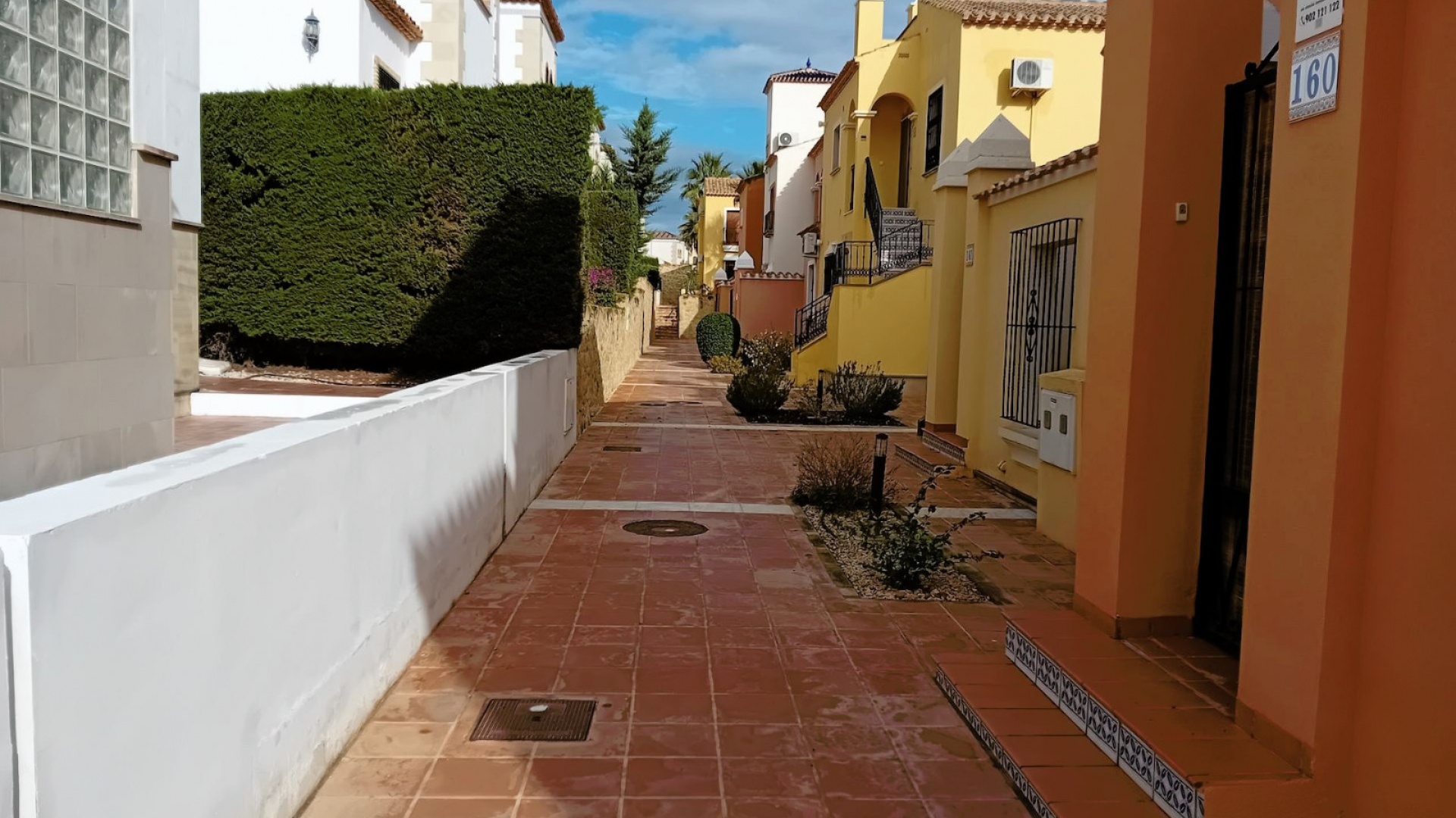 Resale - Townhouse - Algorfa - La Finca Golf Resort