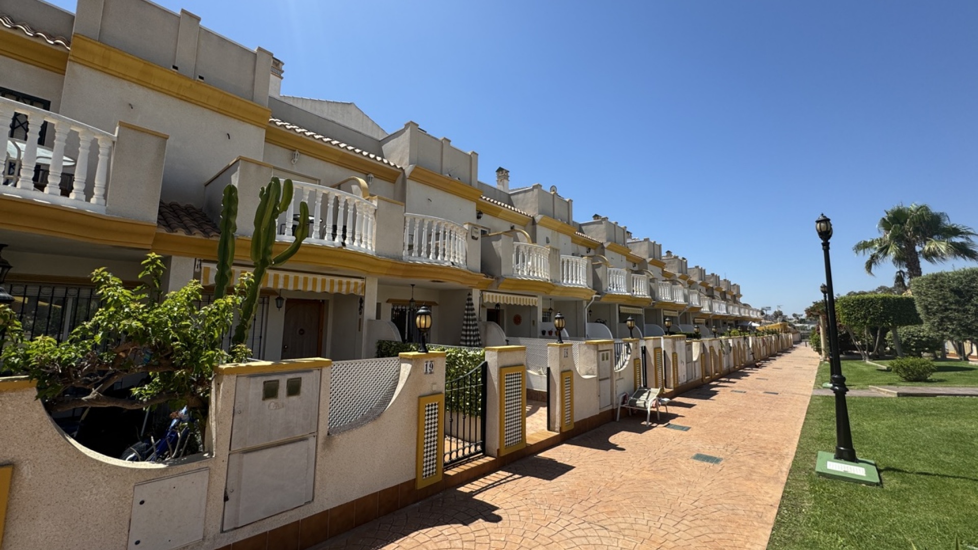 Resale - Townhouse - Cabo Roig - la regia