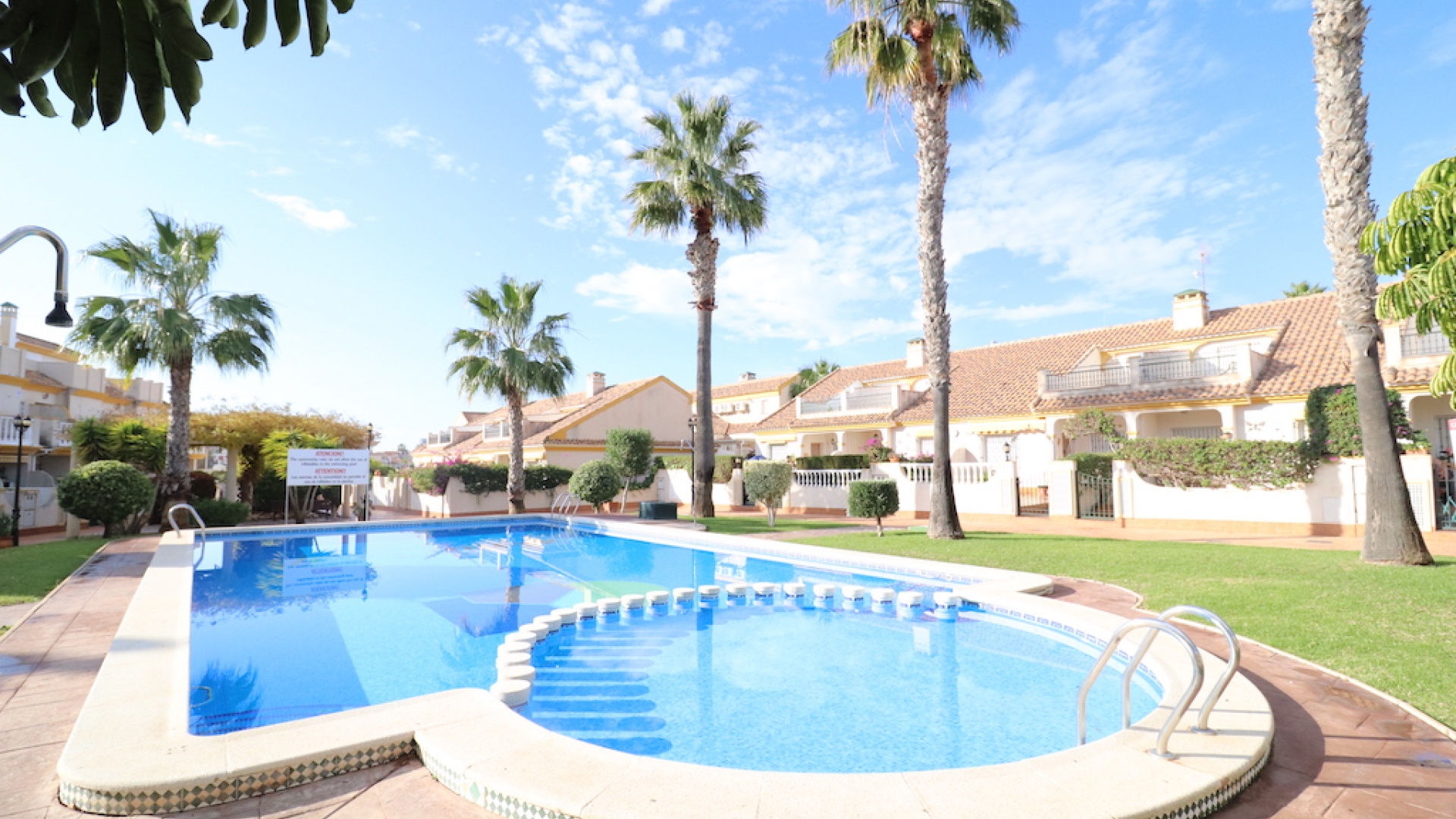 Resale - Townhouse - Cabo Roig - la regia