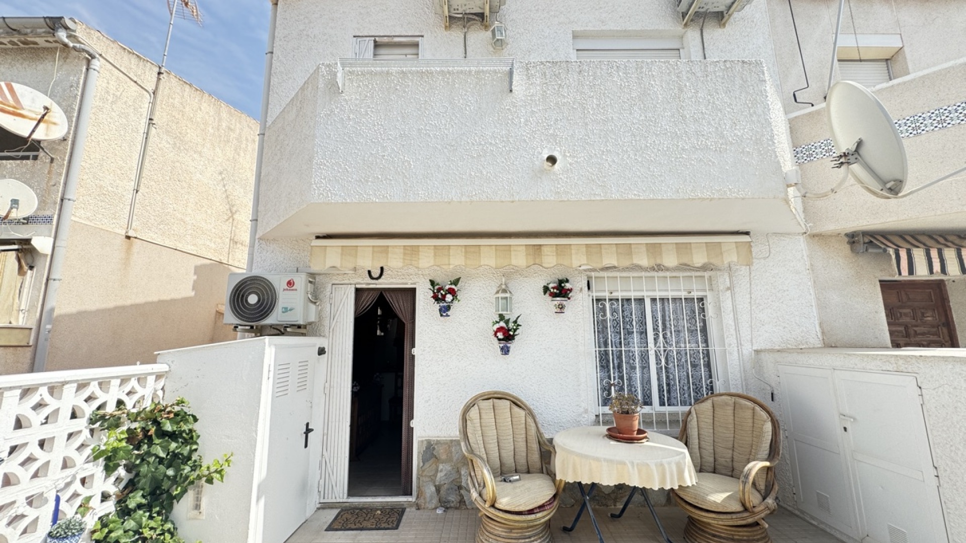 Resale - Townhouse - Cabo Roig